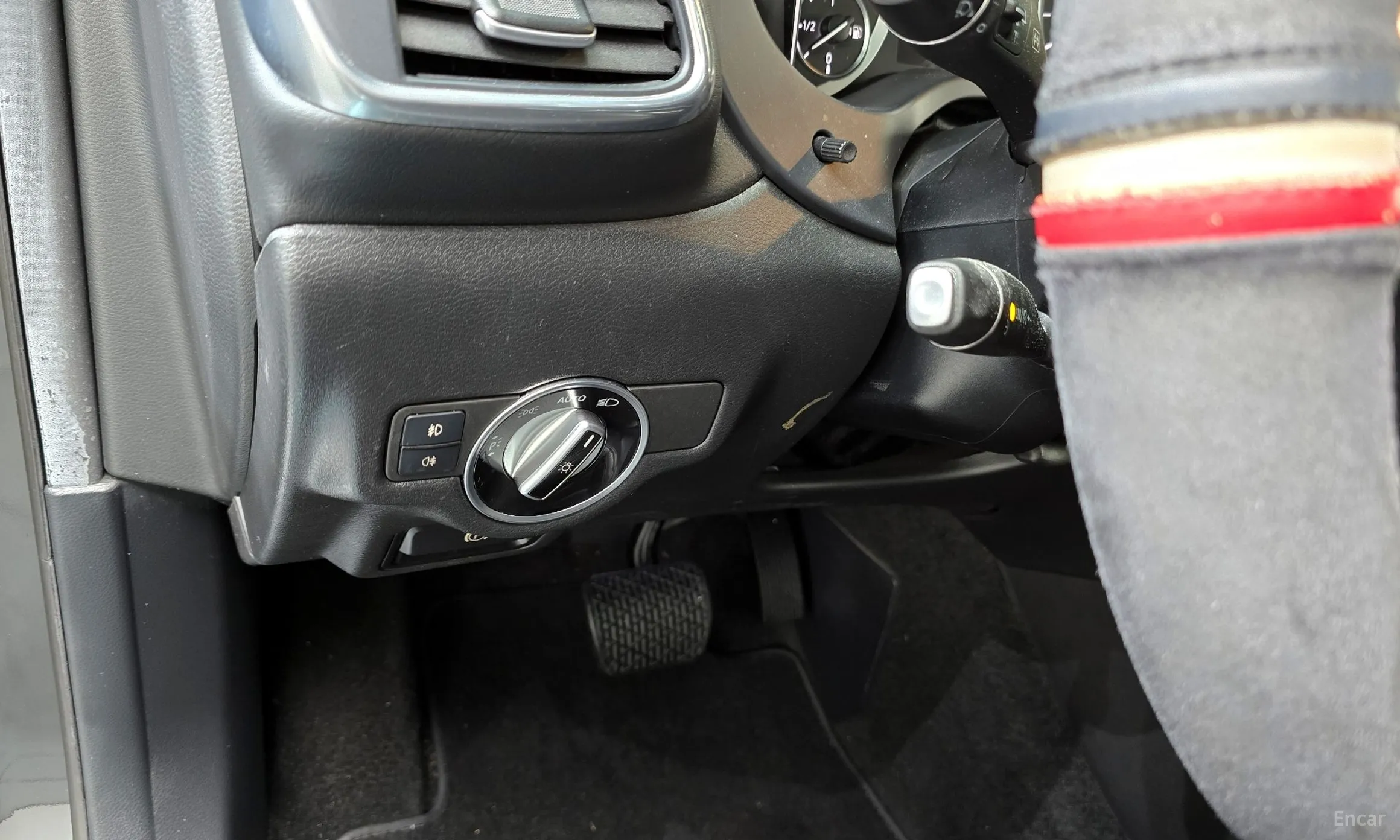 Infiniti QX30 превью 15