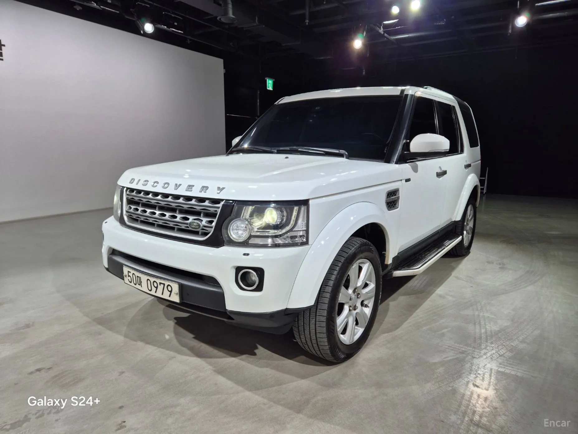 Land Rover Discovery 4 превью 2
