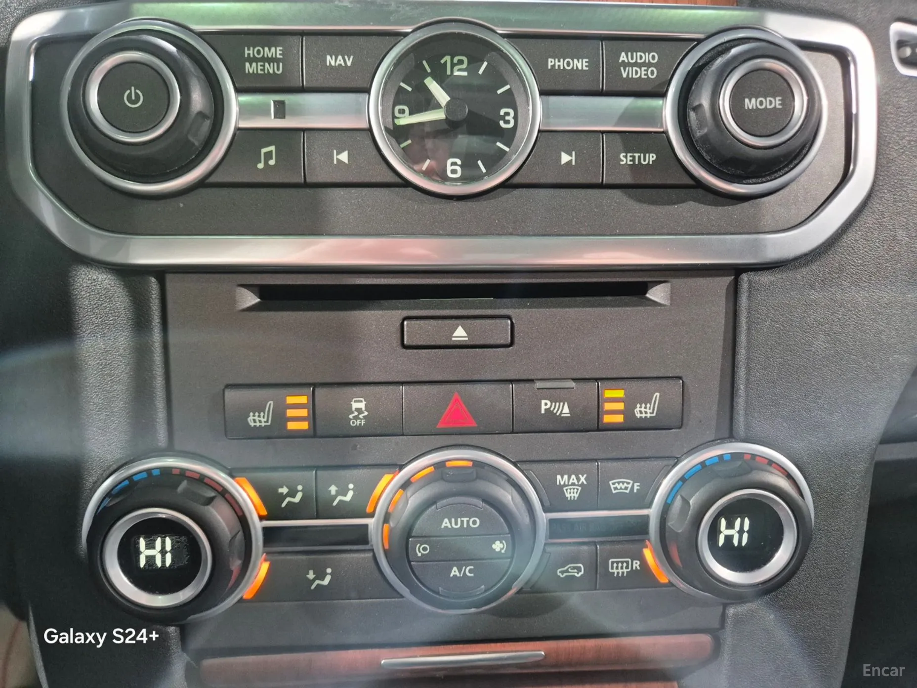Land Rover Discovery 4 превью 17