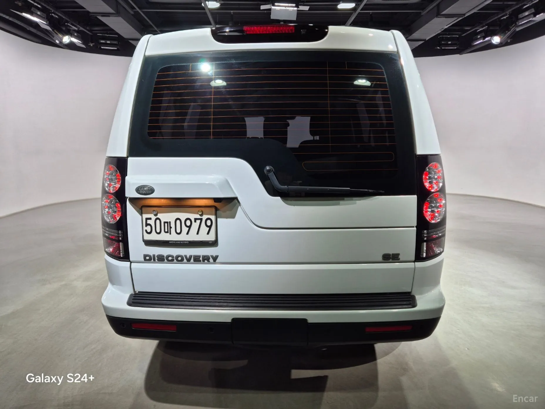 Land Rover Discovery 4 превью 4