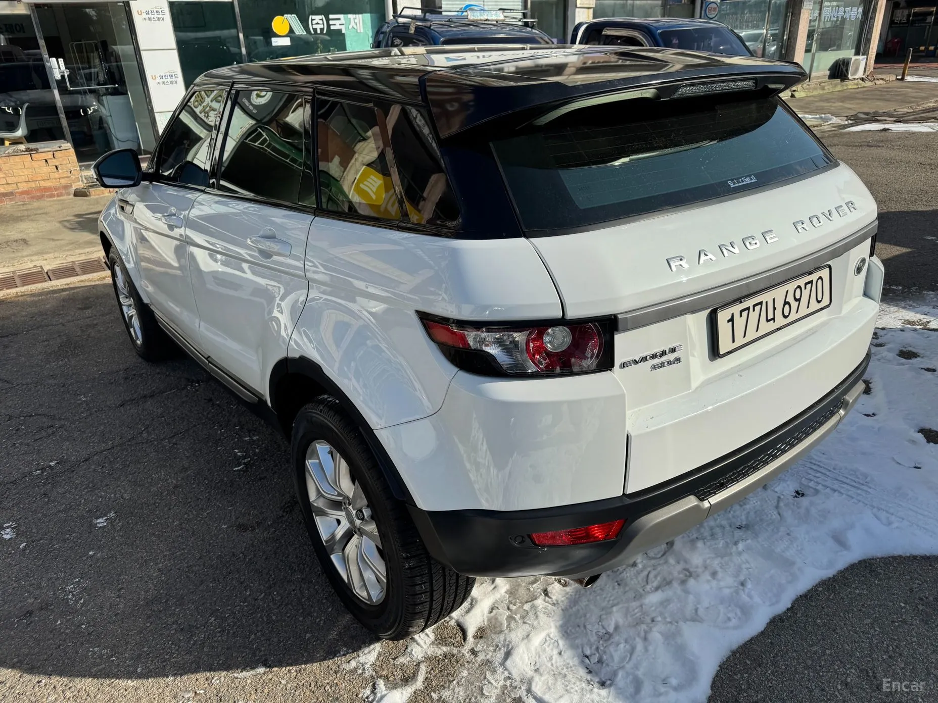 Land Rover Range Rover Evoque превью 2