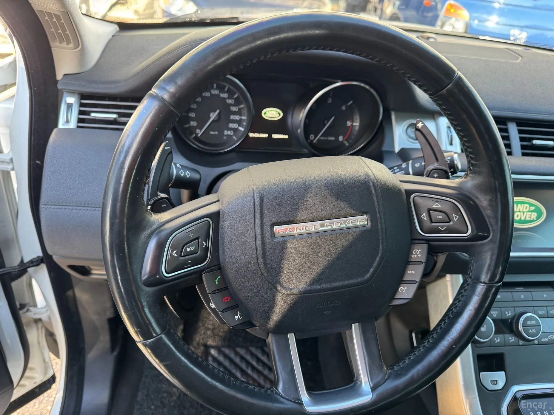 Land Rover Range Rover Evoque превью 17