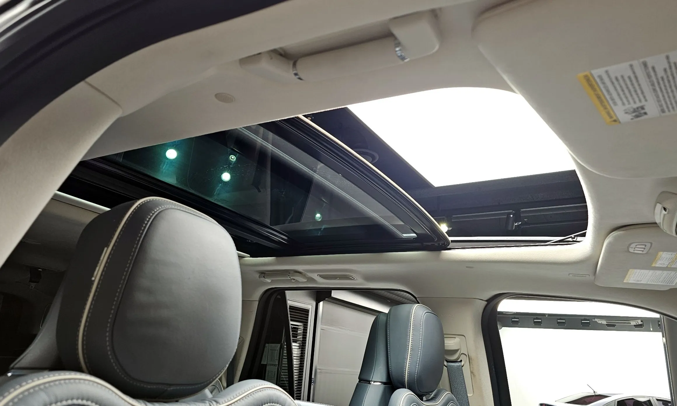 Lincoln Navigator 4th generation превью 18