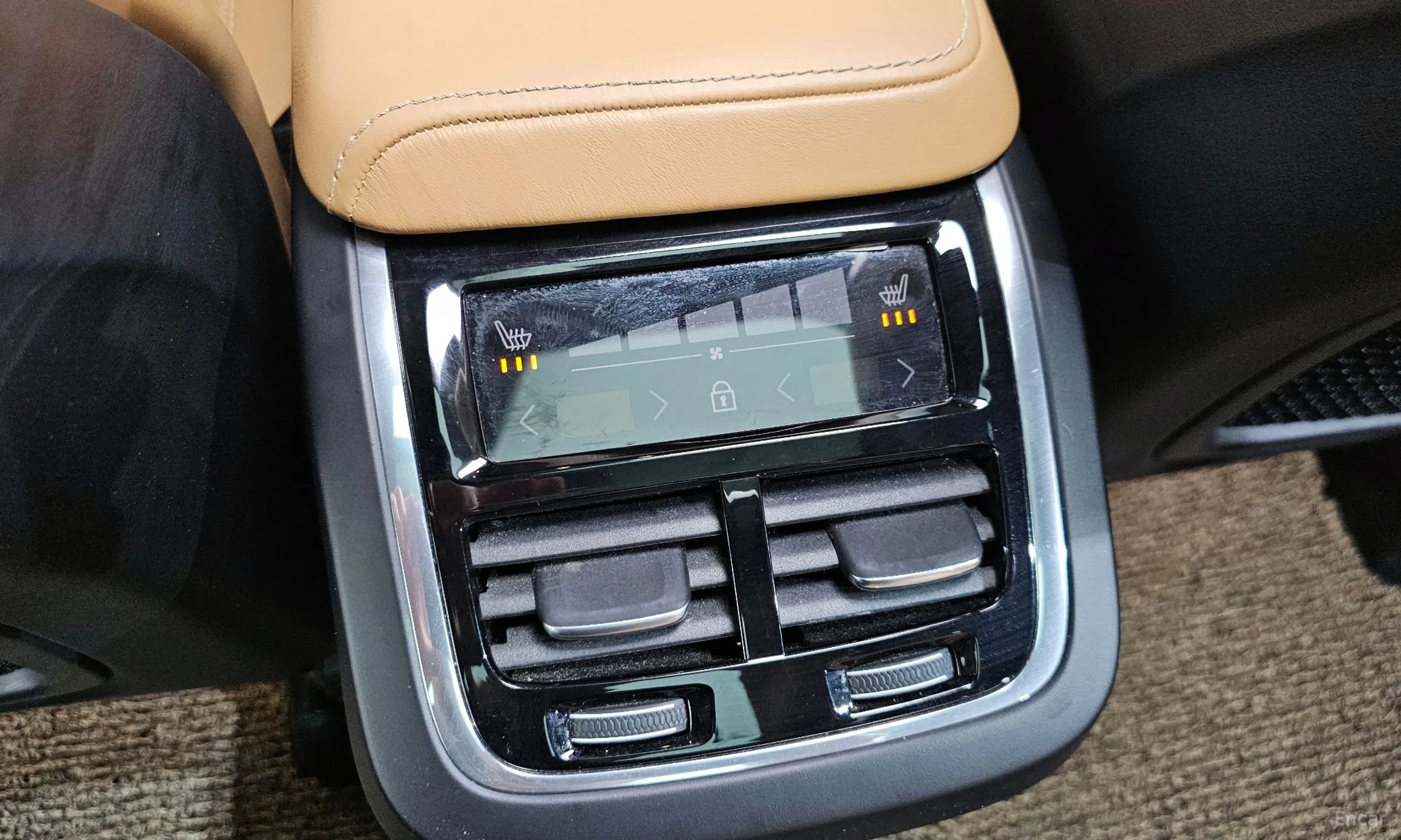 Volvo XC60 Gen 2 превью 18