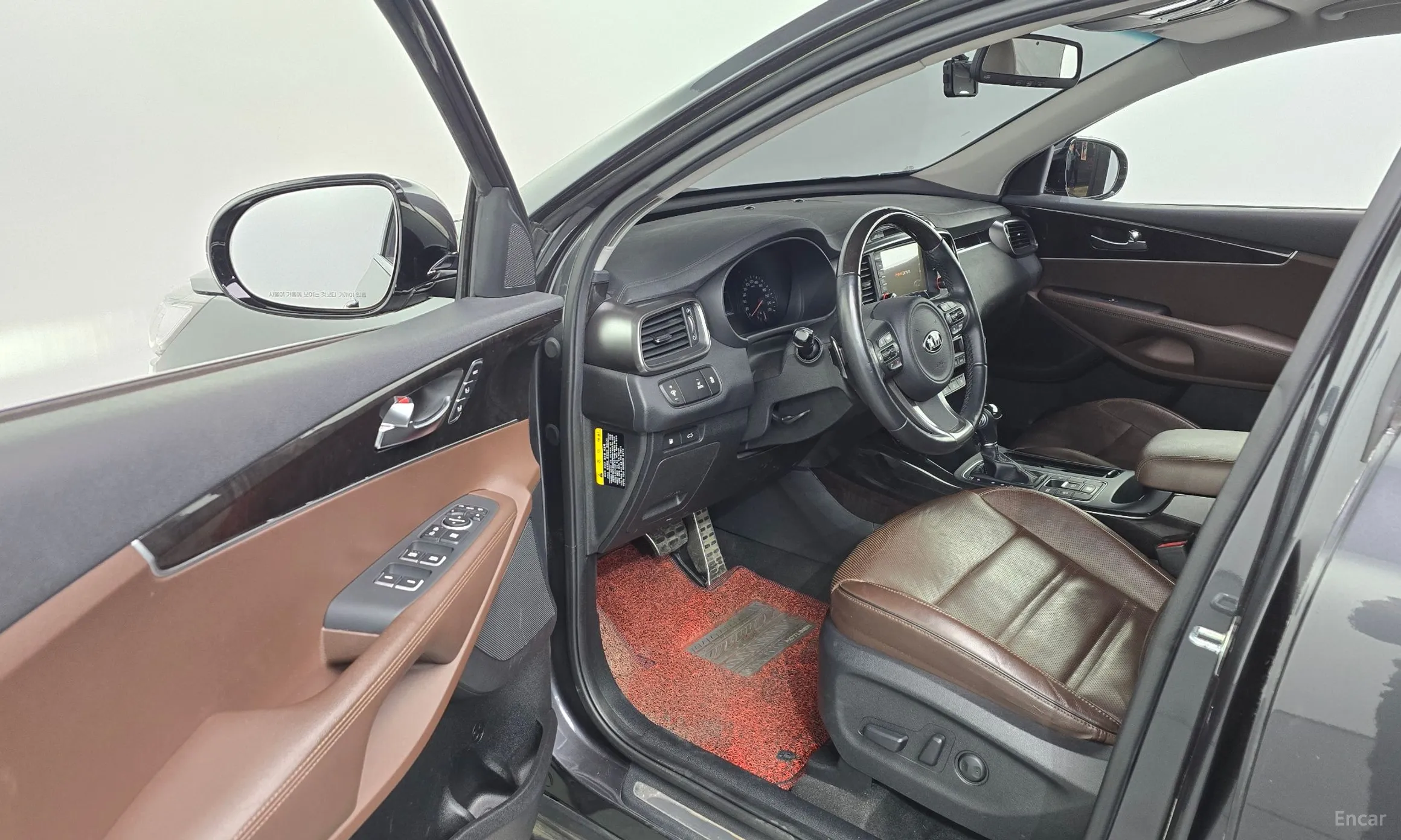 Kia Sorento превью 10