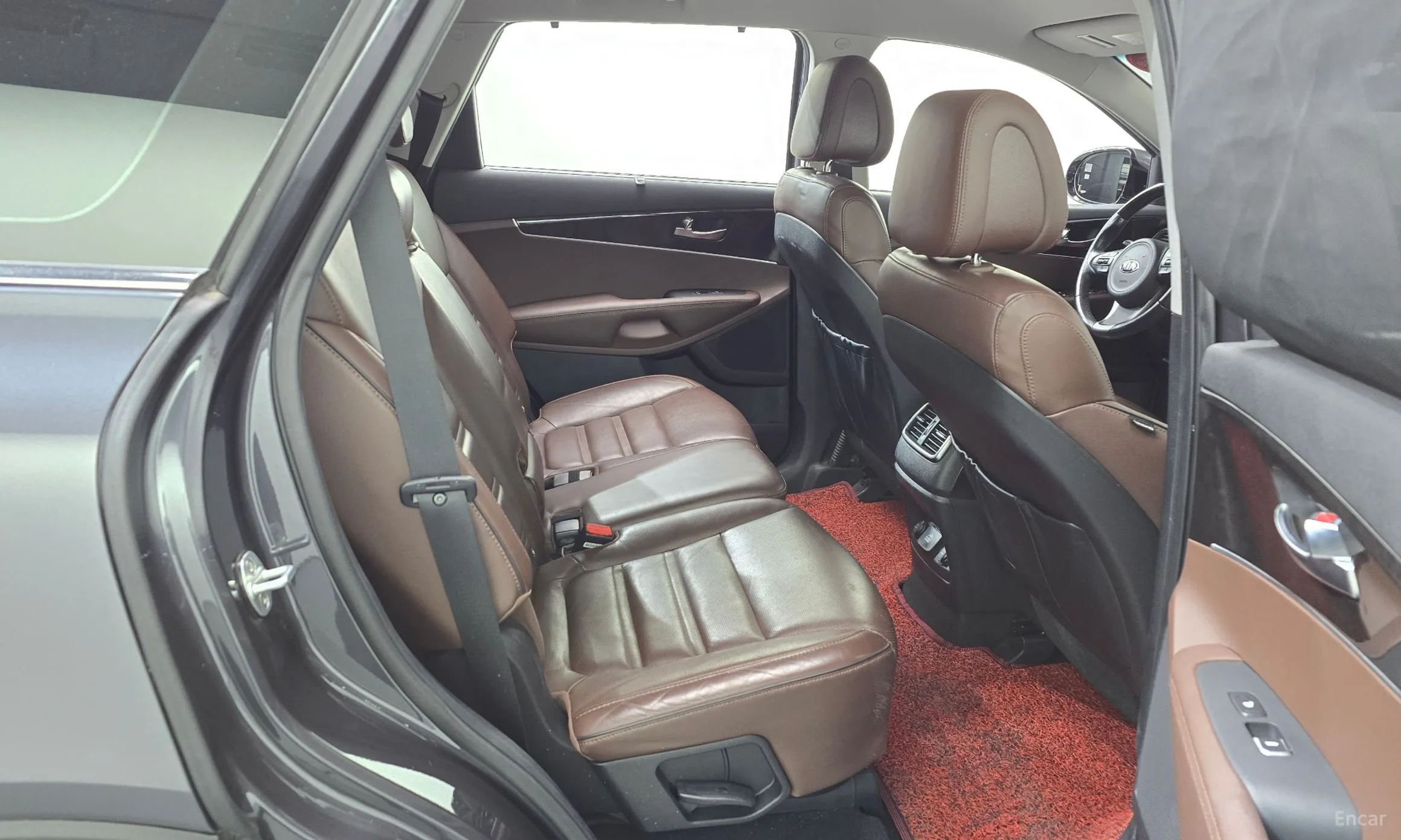 Kia Sorento превью 12