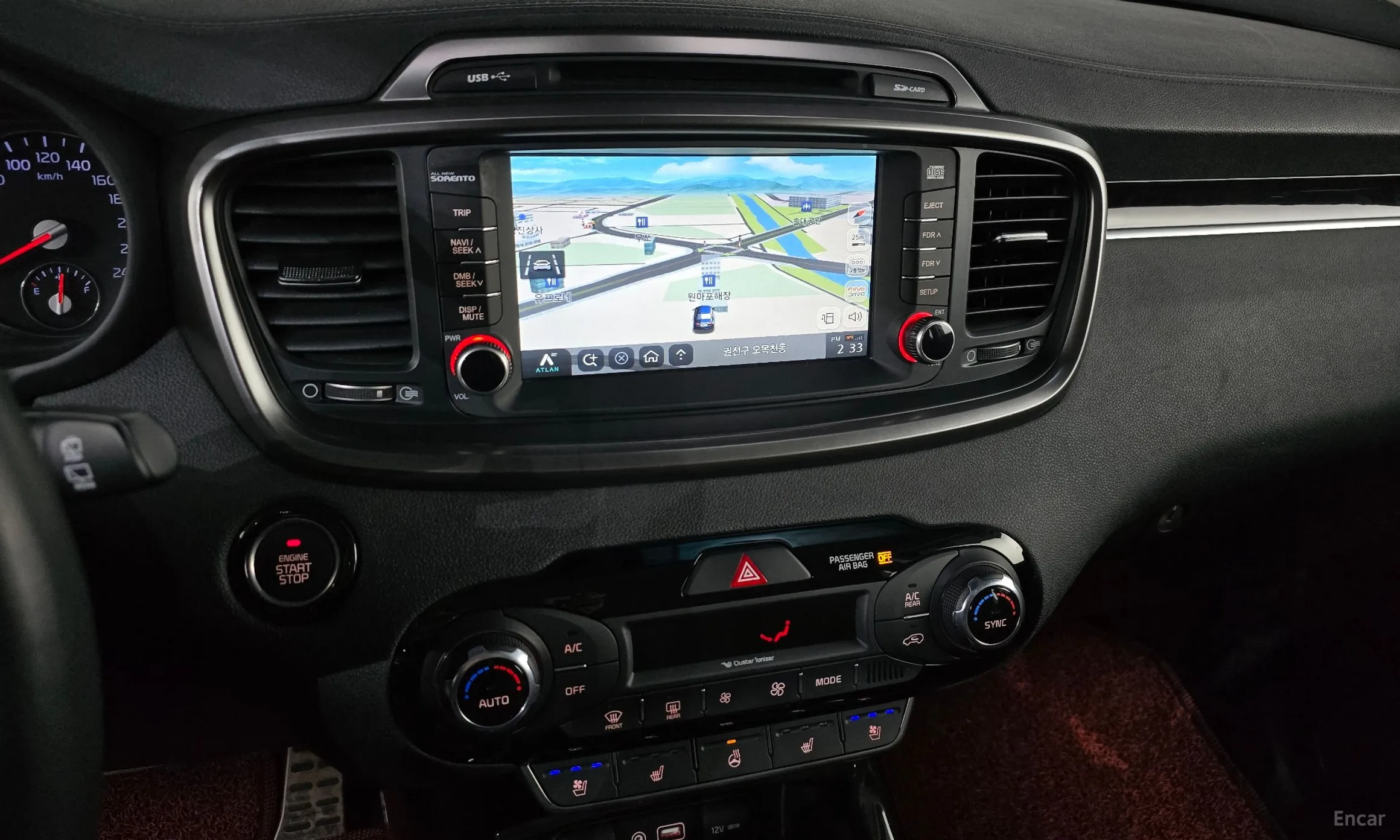 Kia Sorento превью 14