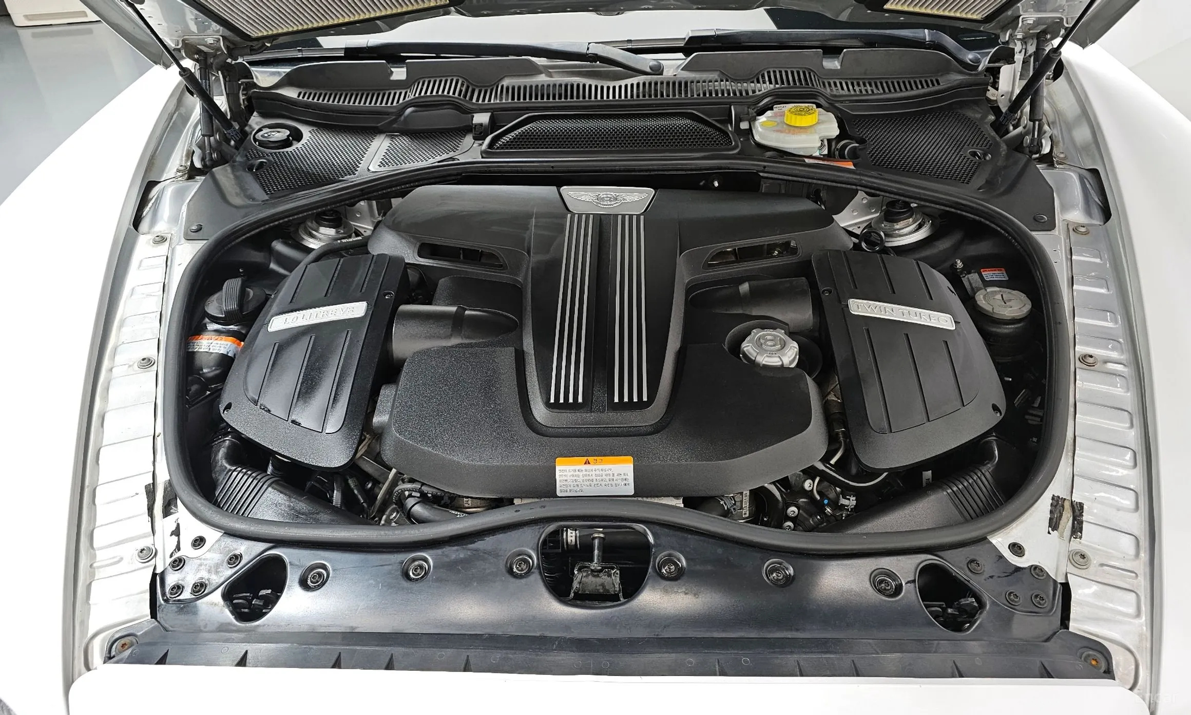 Bentley Flying Spur 2nd Generation превью 6