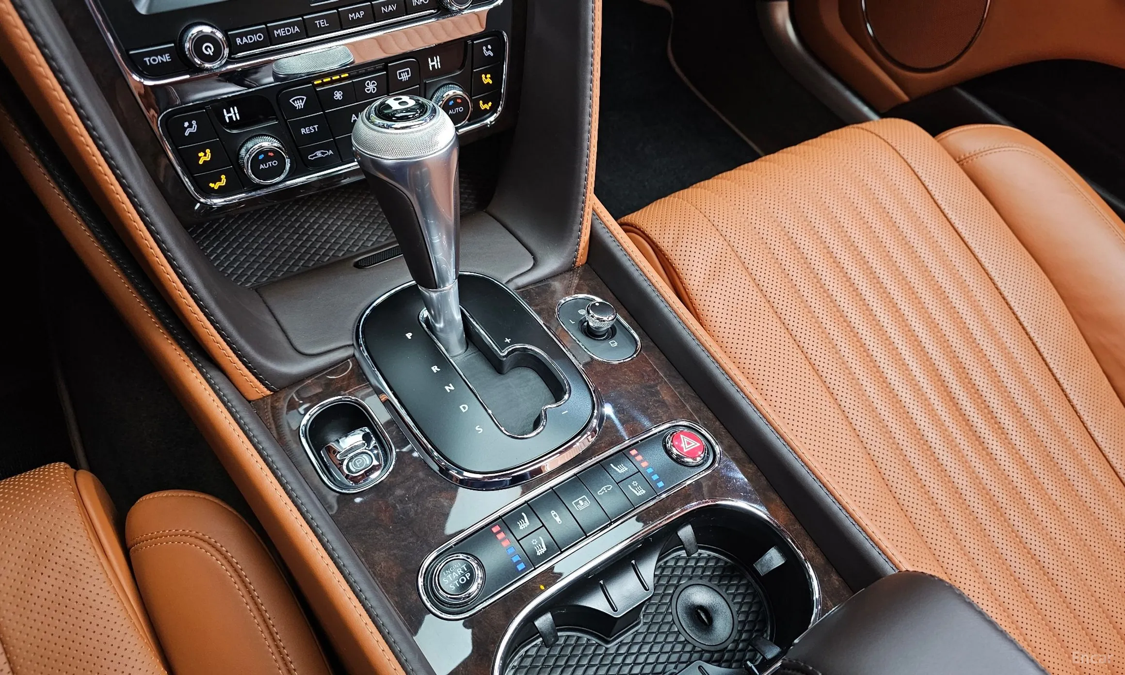 Bentley Flying Spur 2nd Generation превью 9