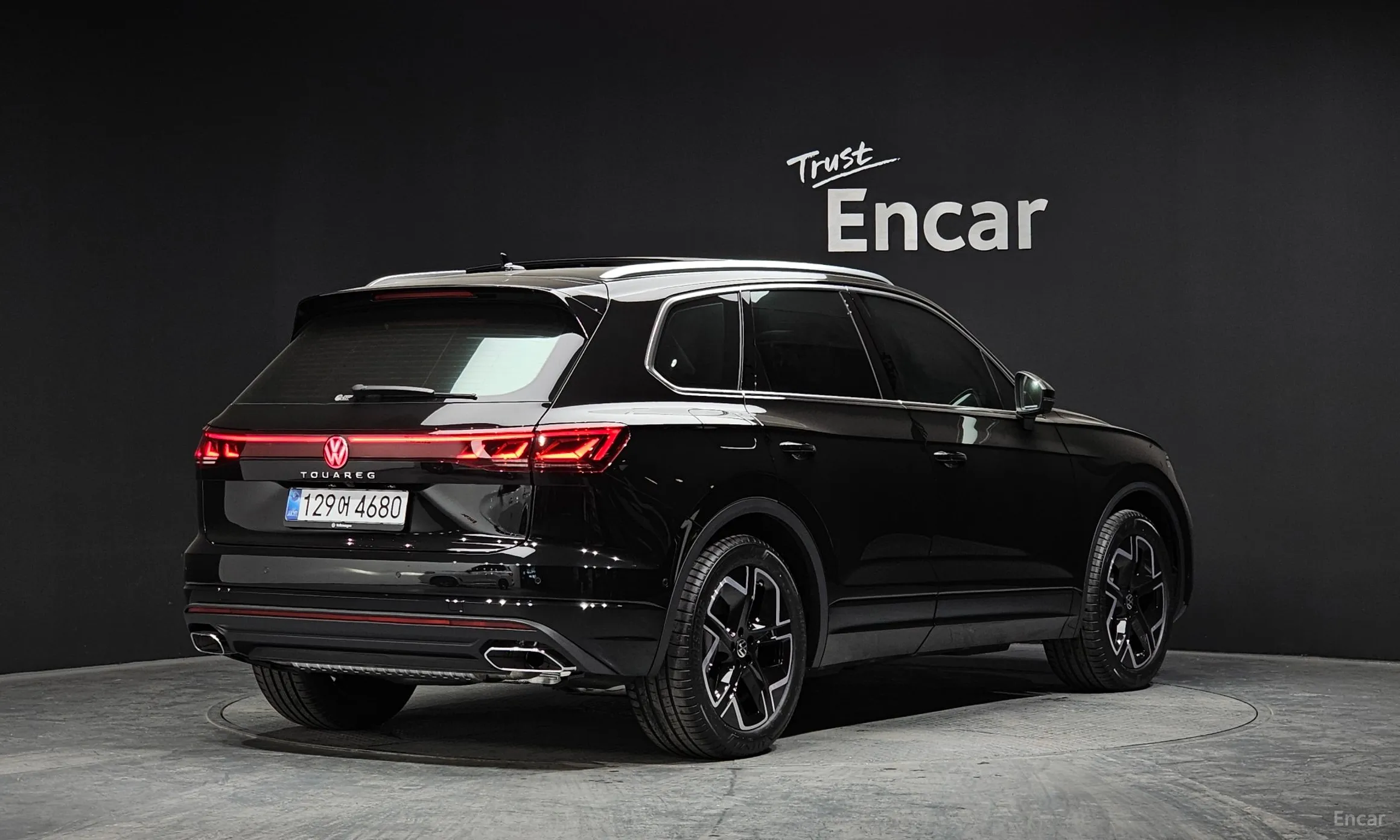 Volkswagen Touareg 3rd Generation превью 2