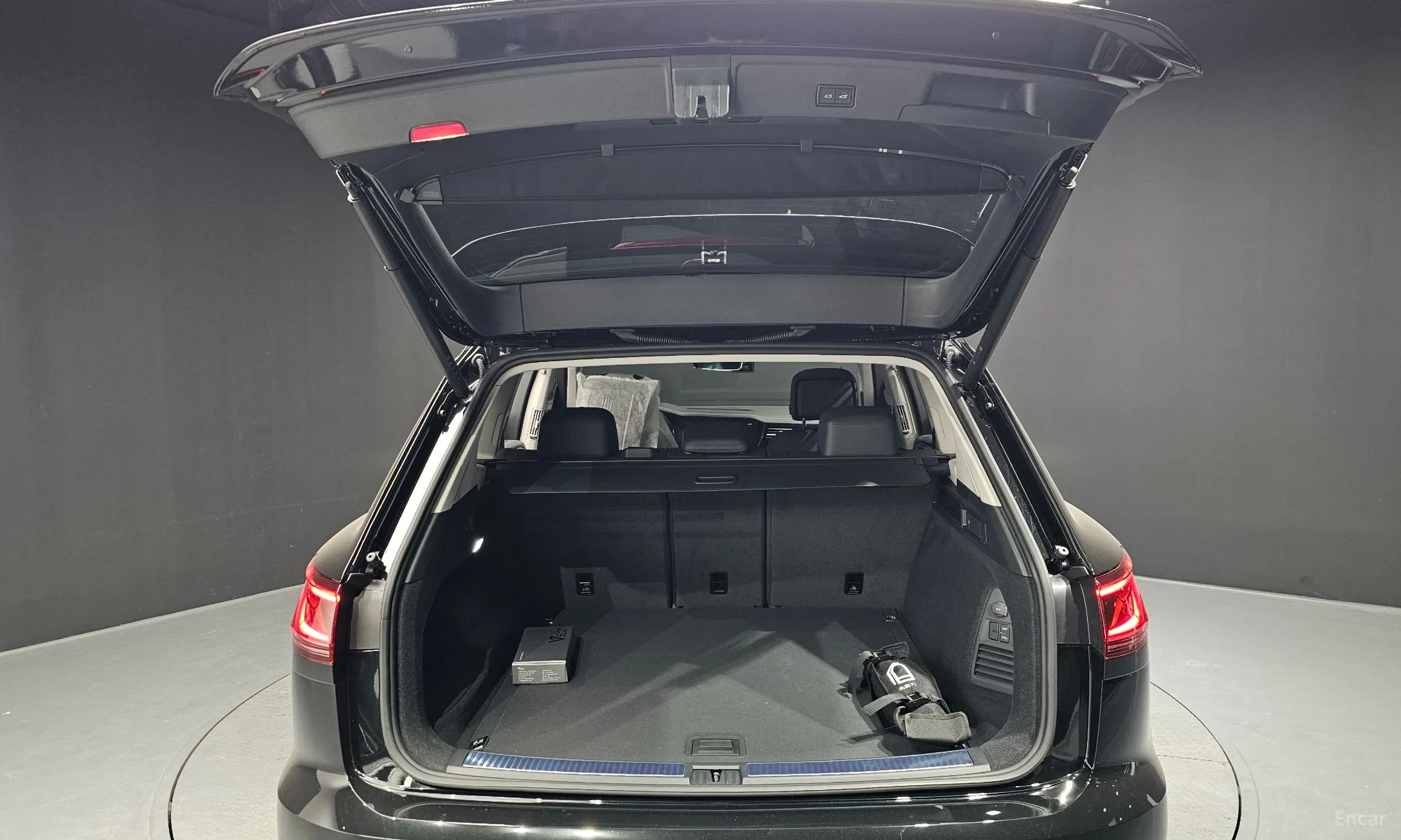 Volkswagen Touareg 3rd Generation превью 20