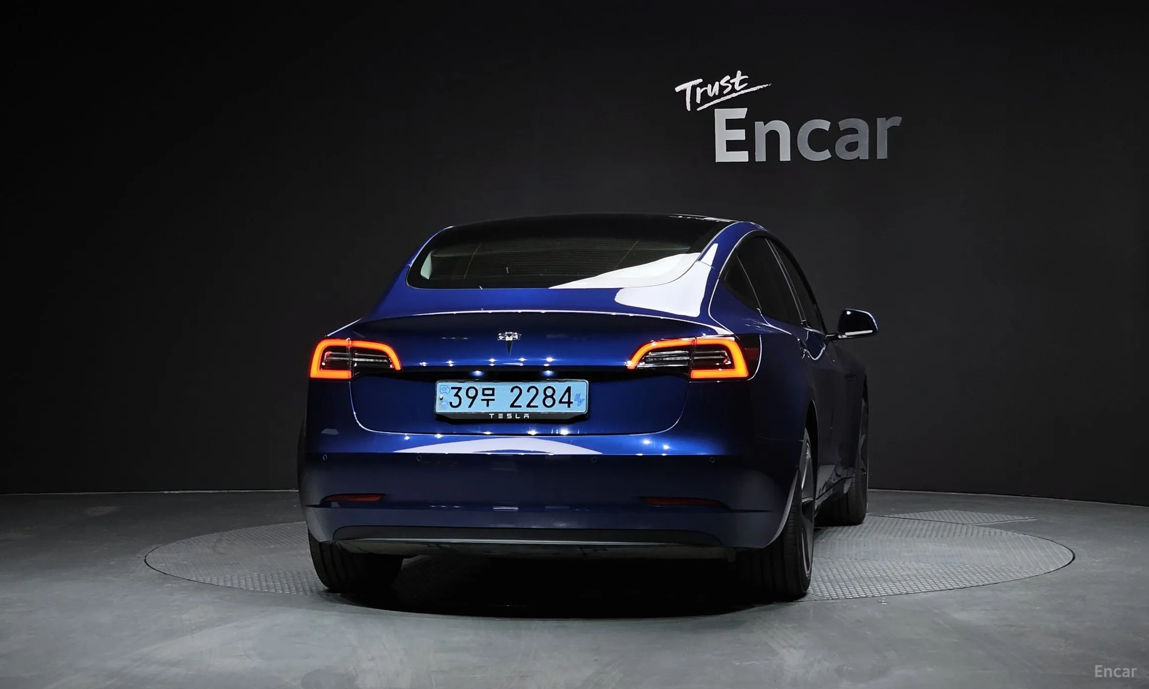Tesla Model 3 превью 4