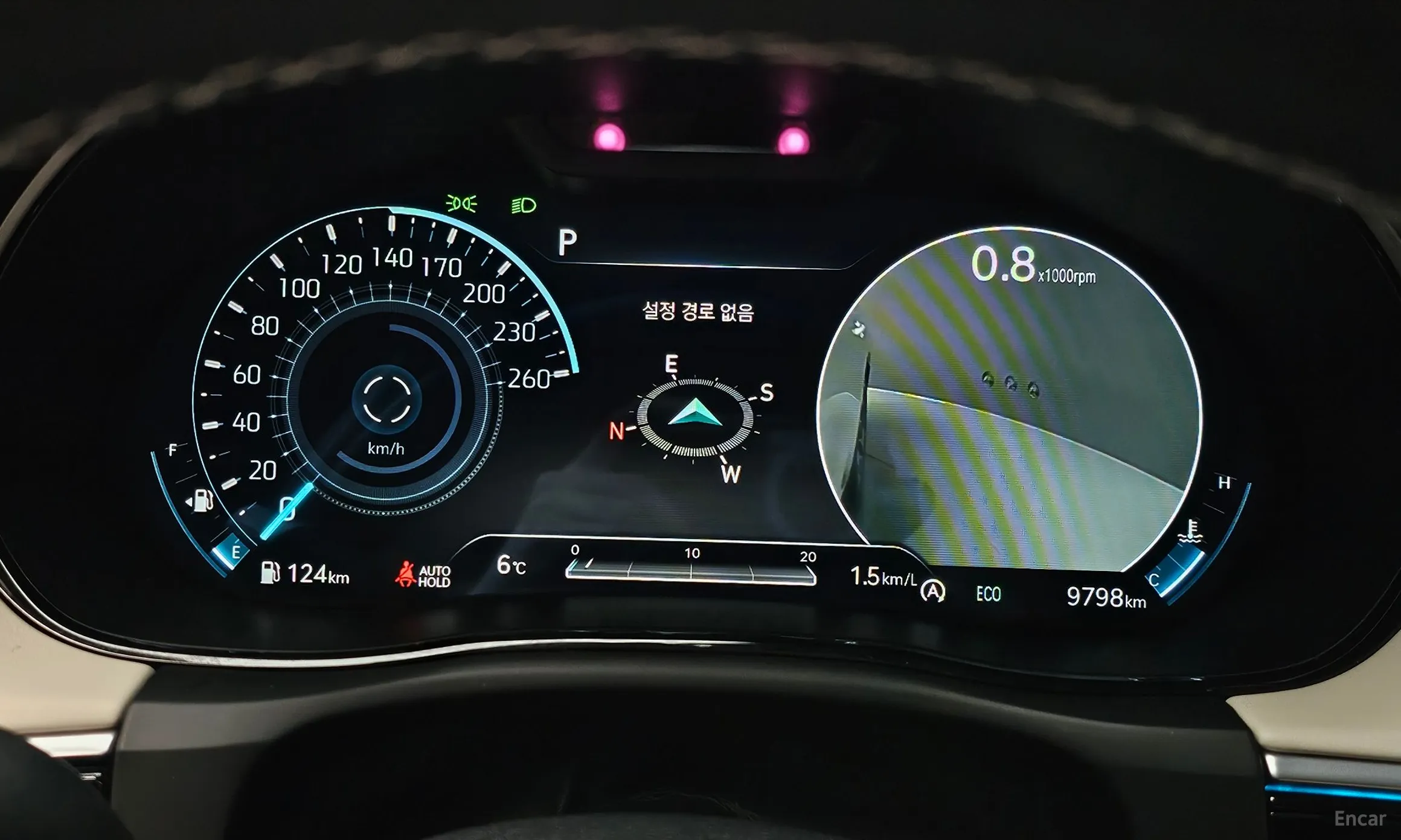Genesis GV70 превью 8