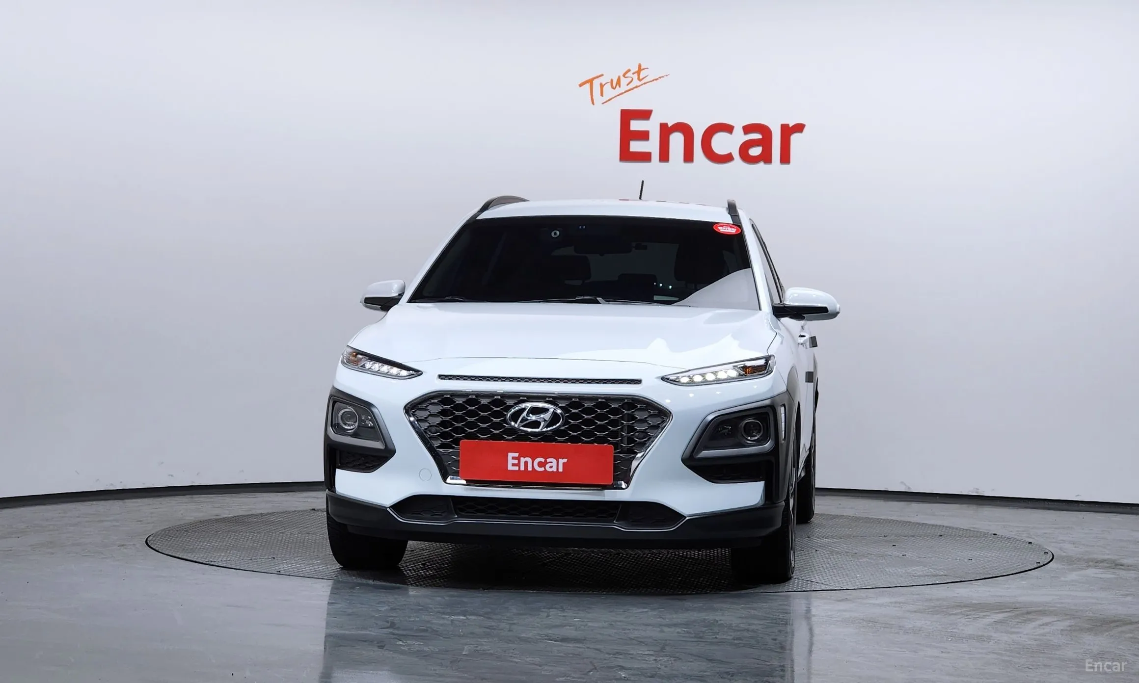 Hyundai Kona превью 3