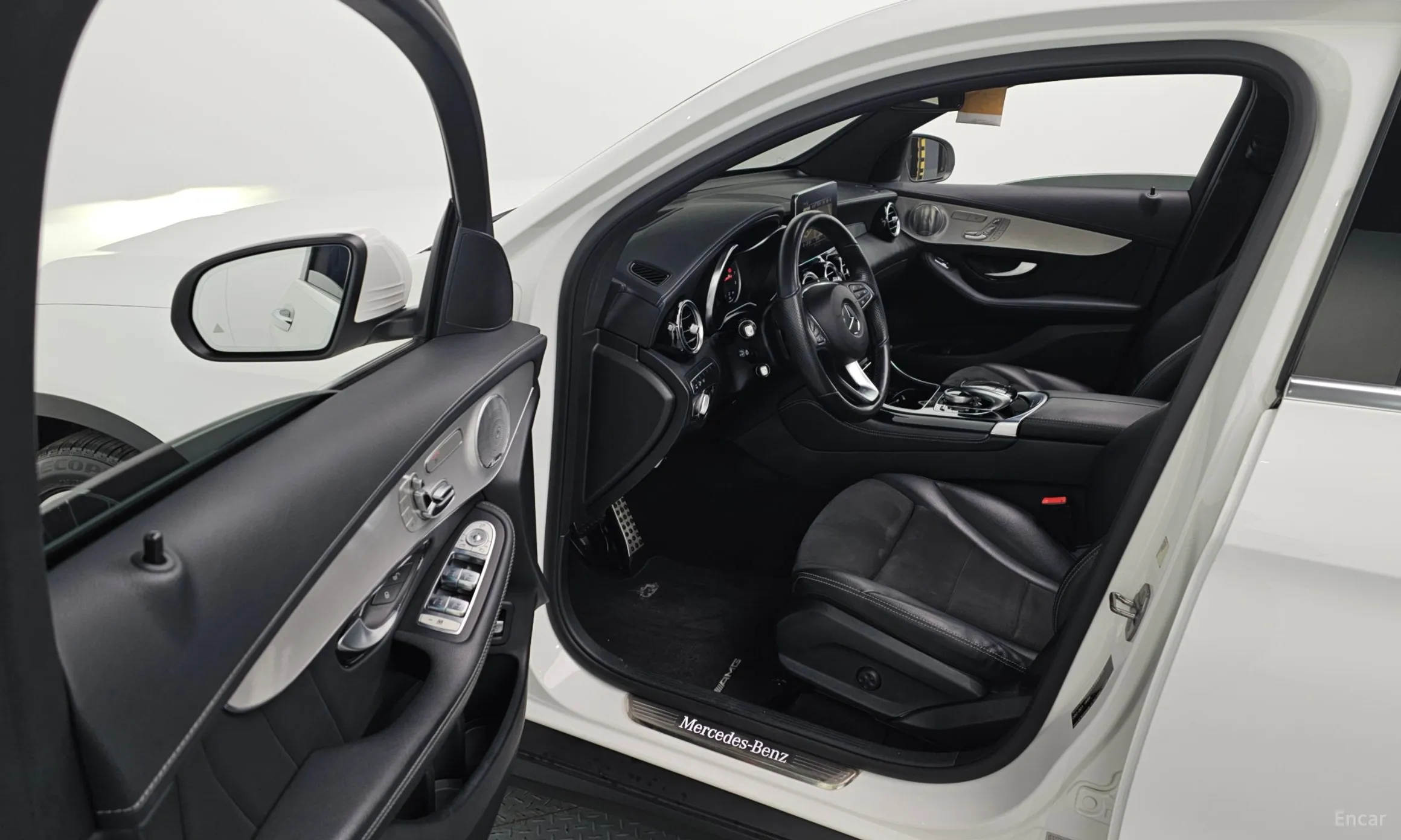 Mercedes Benz GLC-Class X253 превью 10