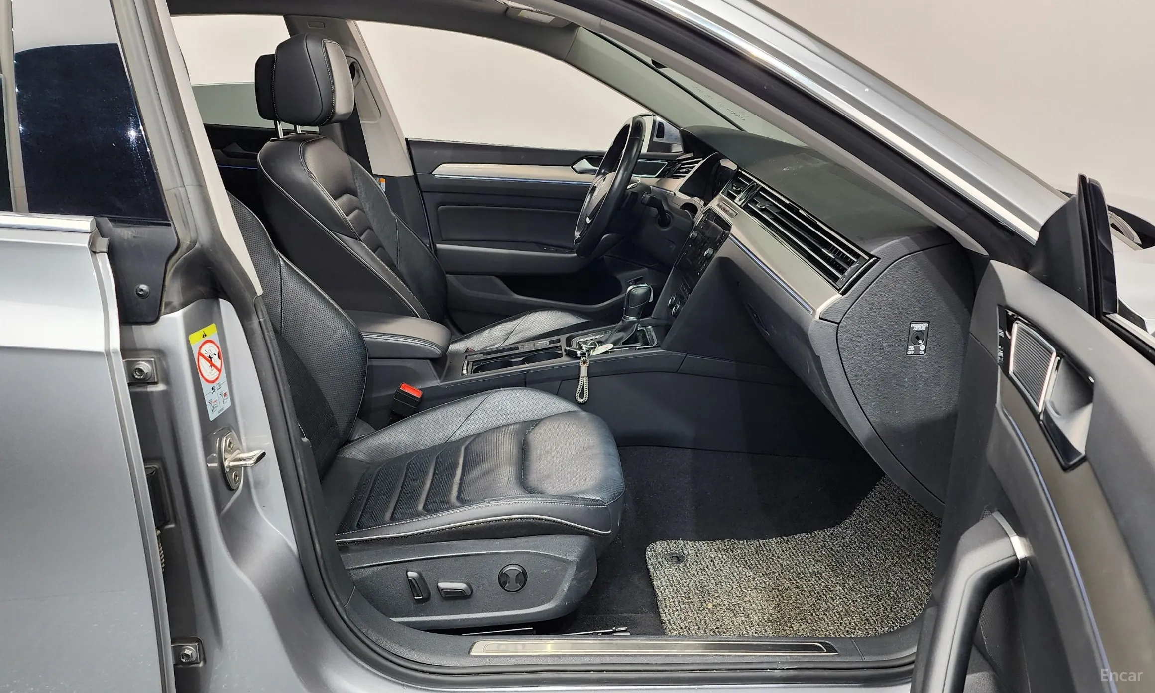 Volkswagen Ateon превью 11