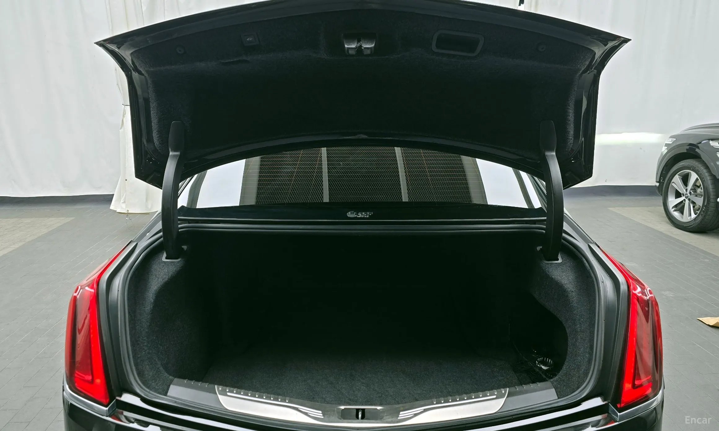 Cadillac CT6 превью 20