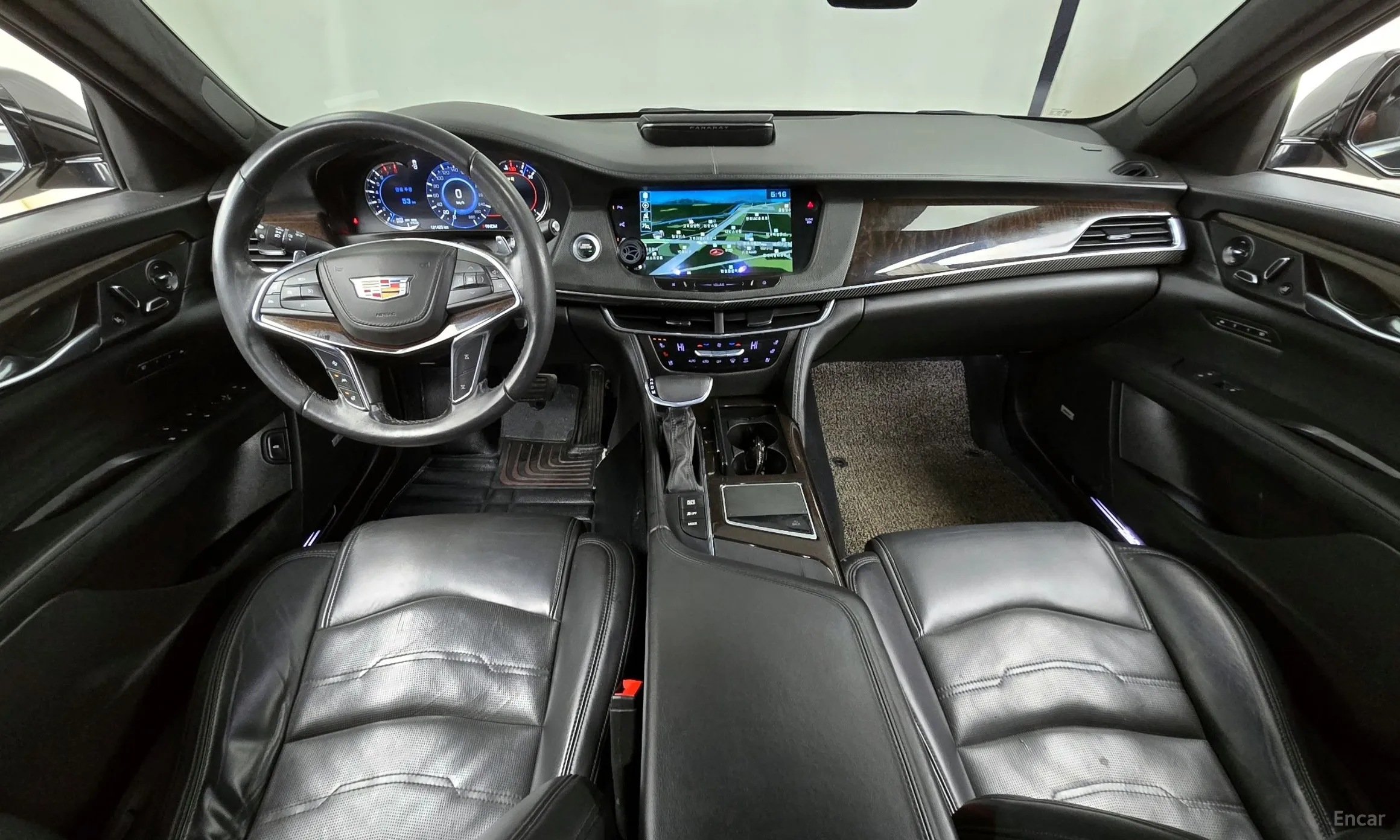 Cadillac CT6 превью 7