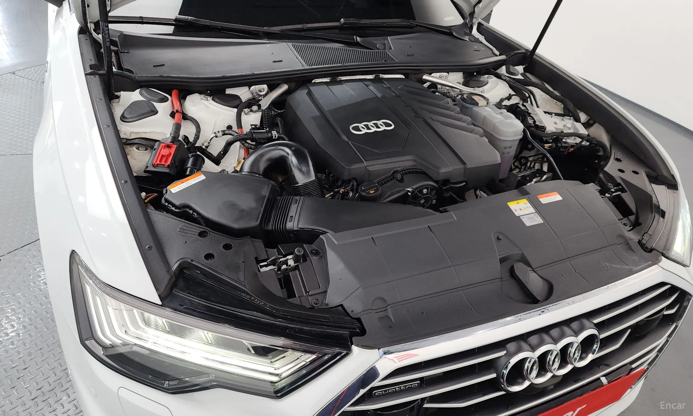Audi A6 (C8) превью 6