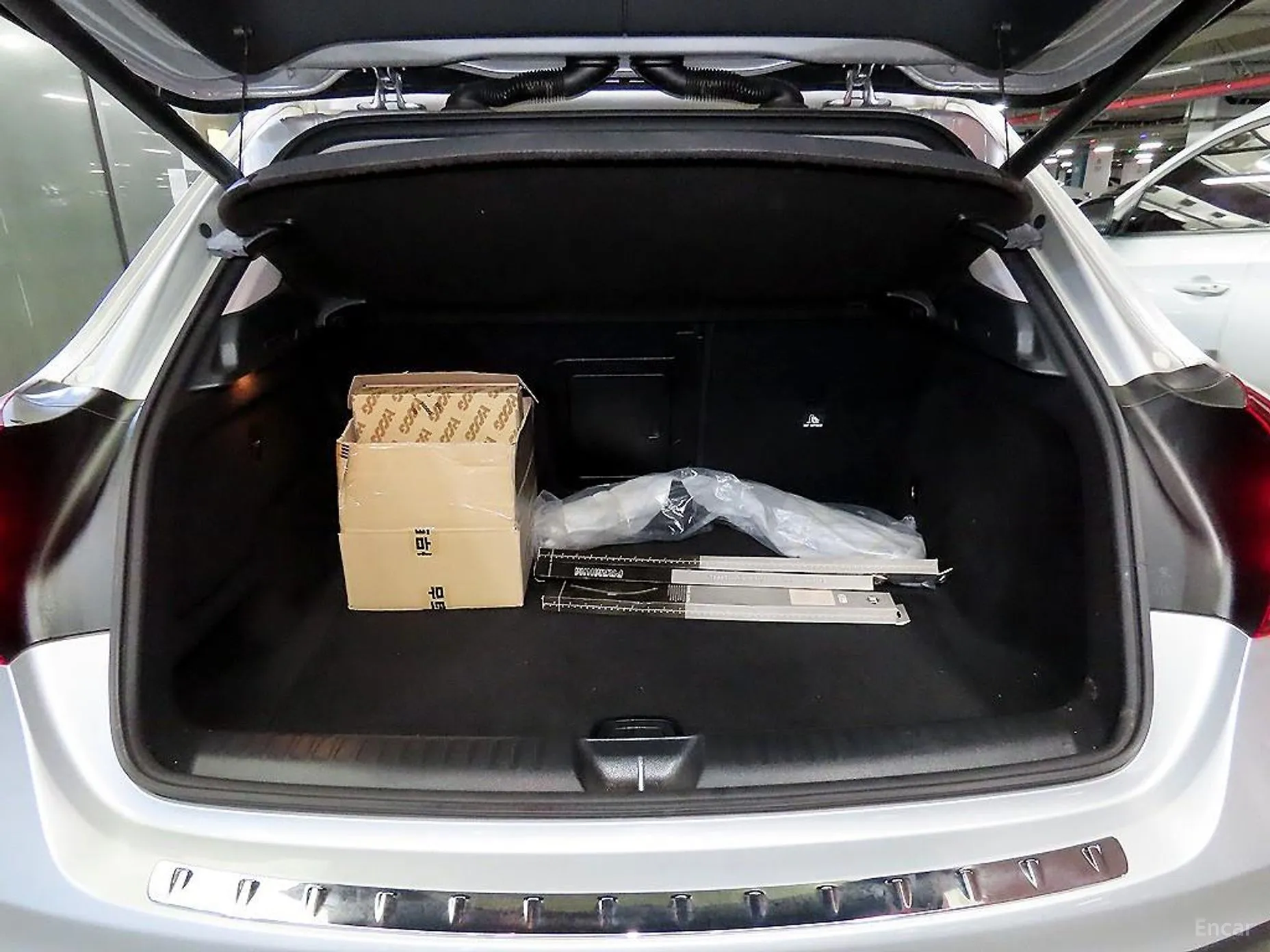 Mercedes Benz GLA-Class X156 превью 17