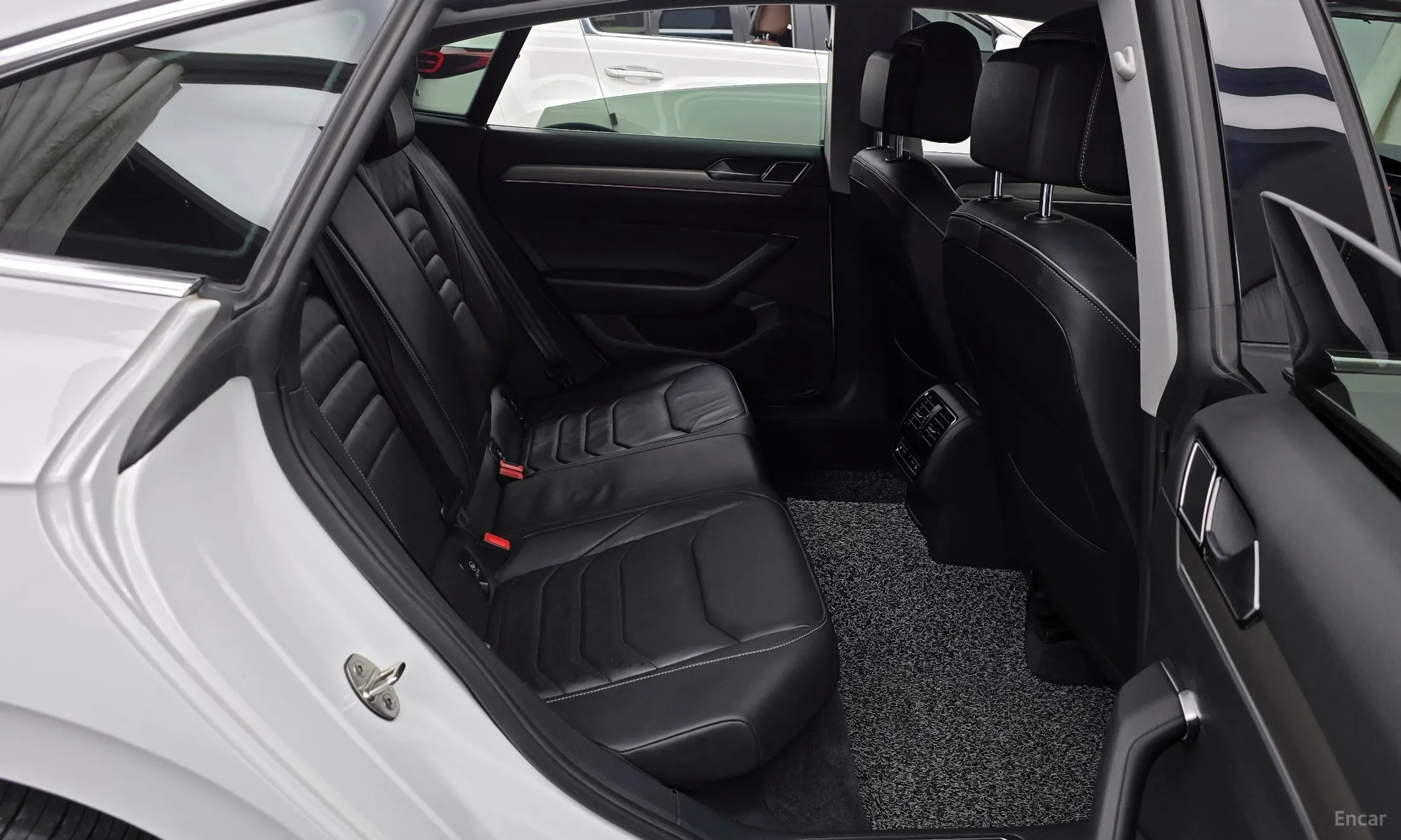 Volkswagen Ateon превью 12