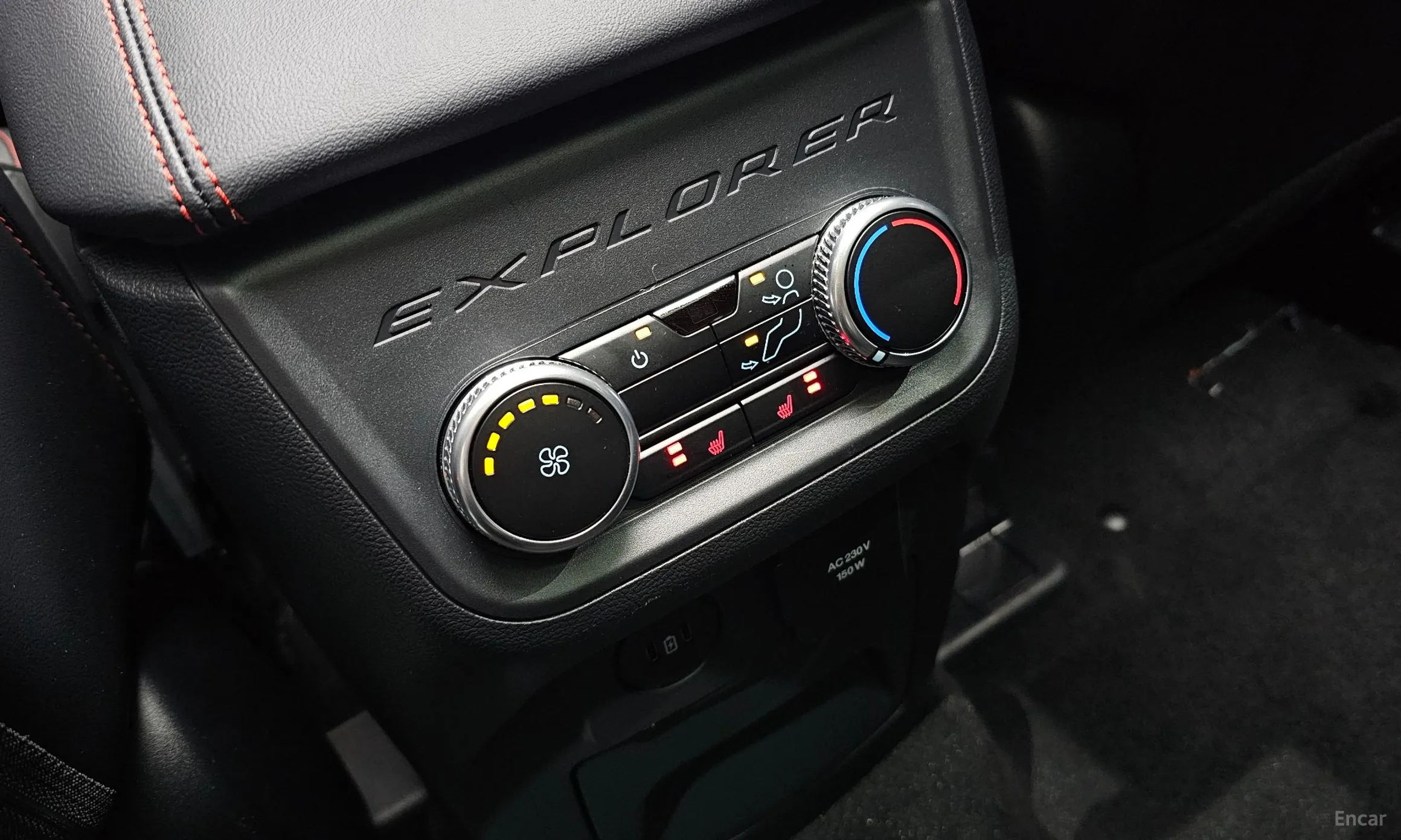 Ford Explorer 6th Generation превью 19