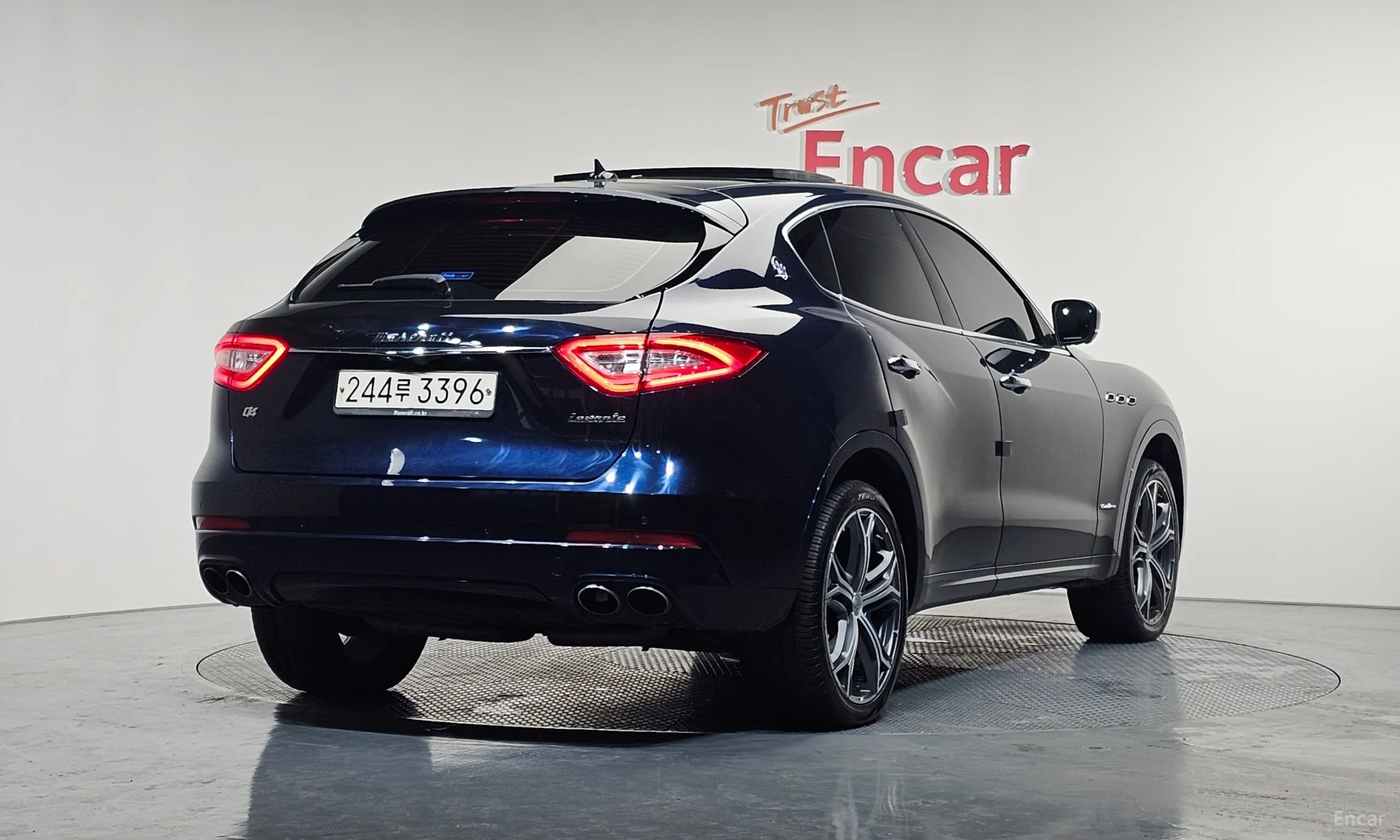 Maserati Levante превью 2