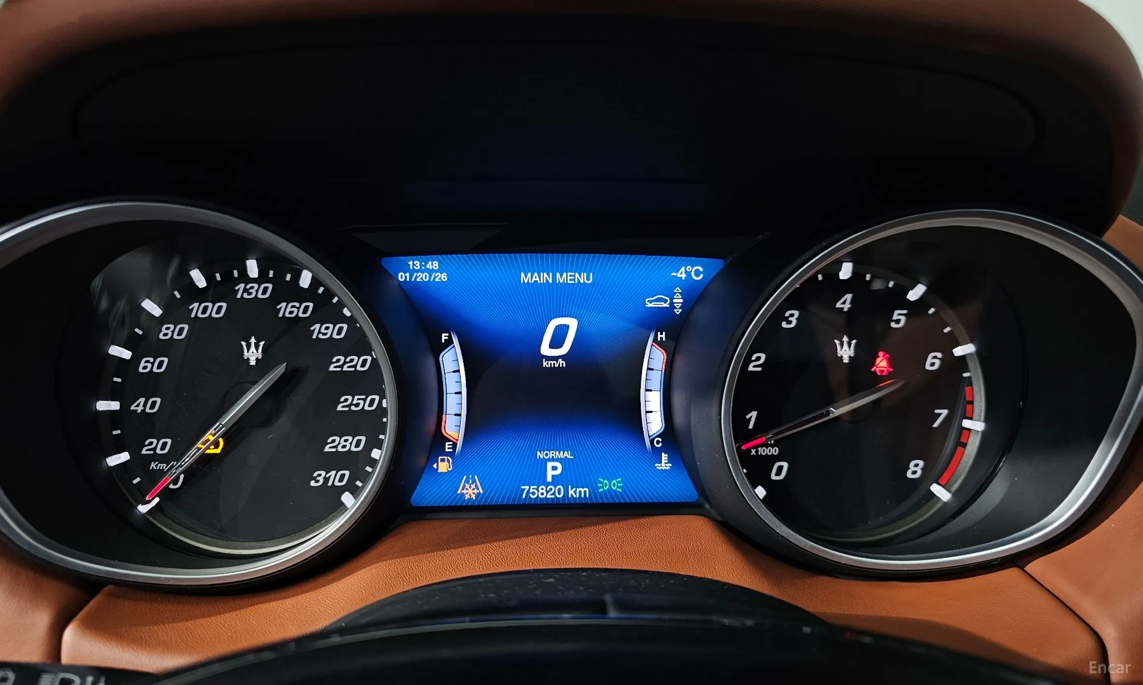 Maserati Levante превью 8
