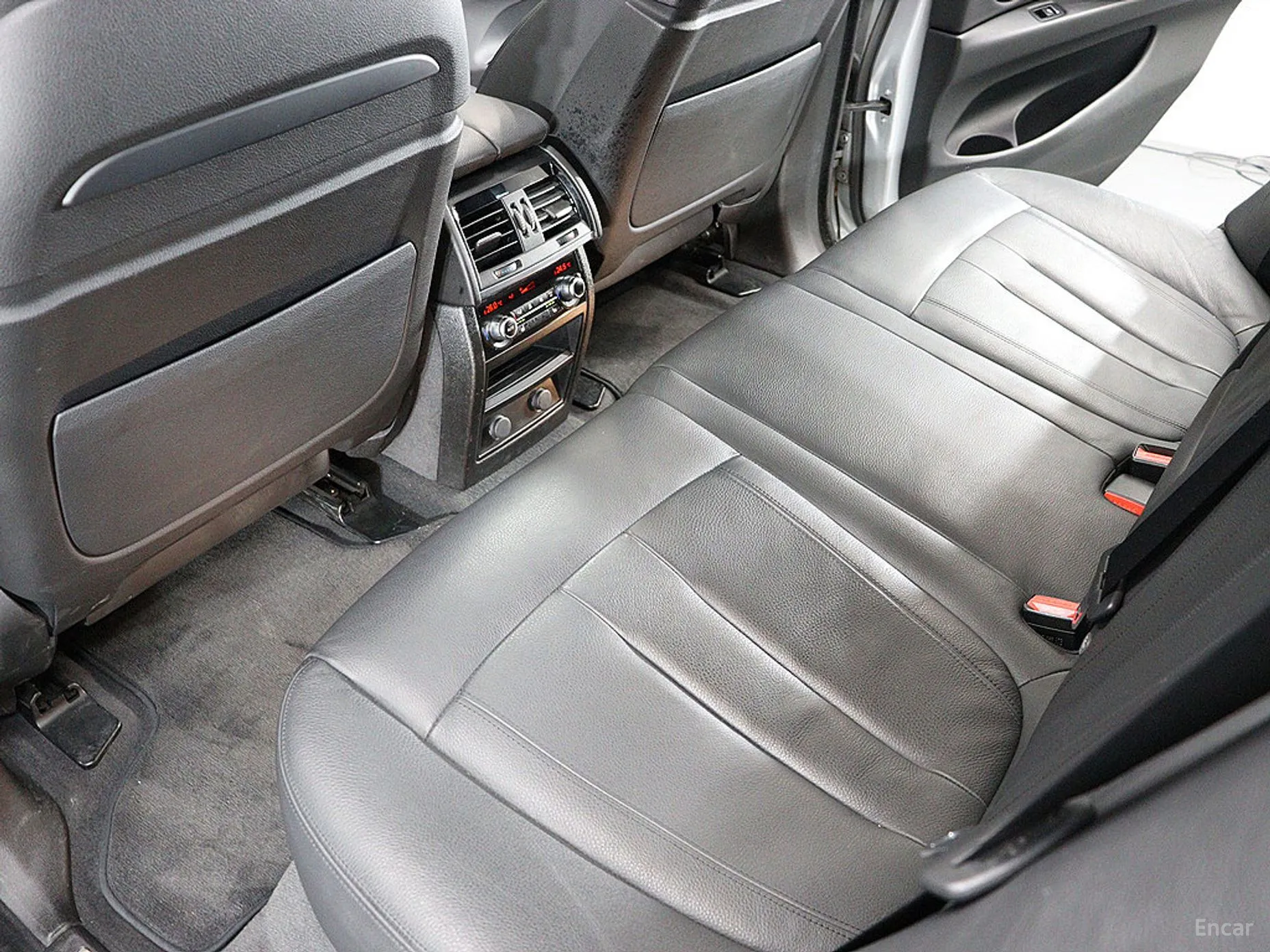 BMW X5 (F15) превью 15