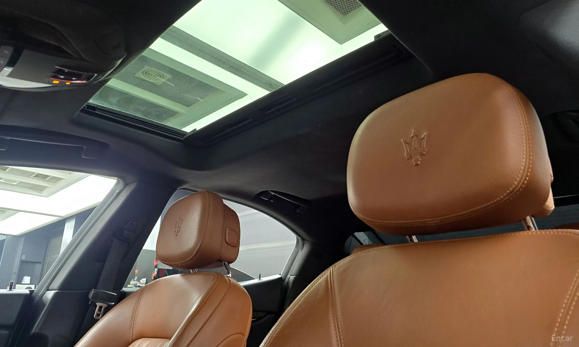 Maserati Ghibli превью 18
