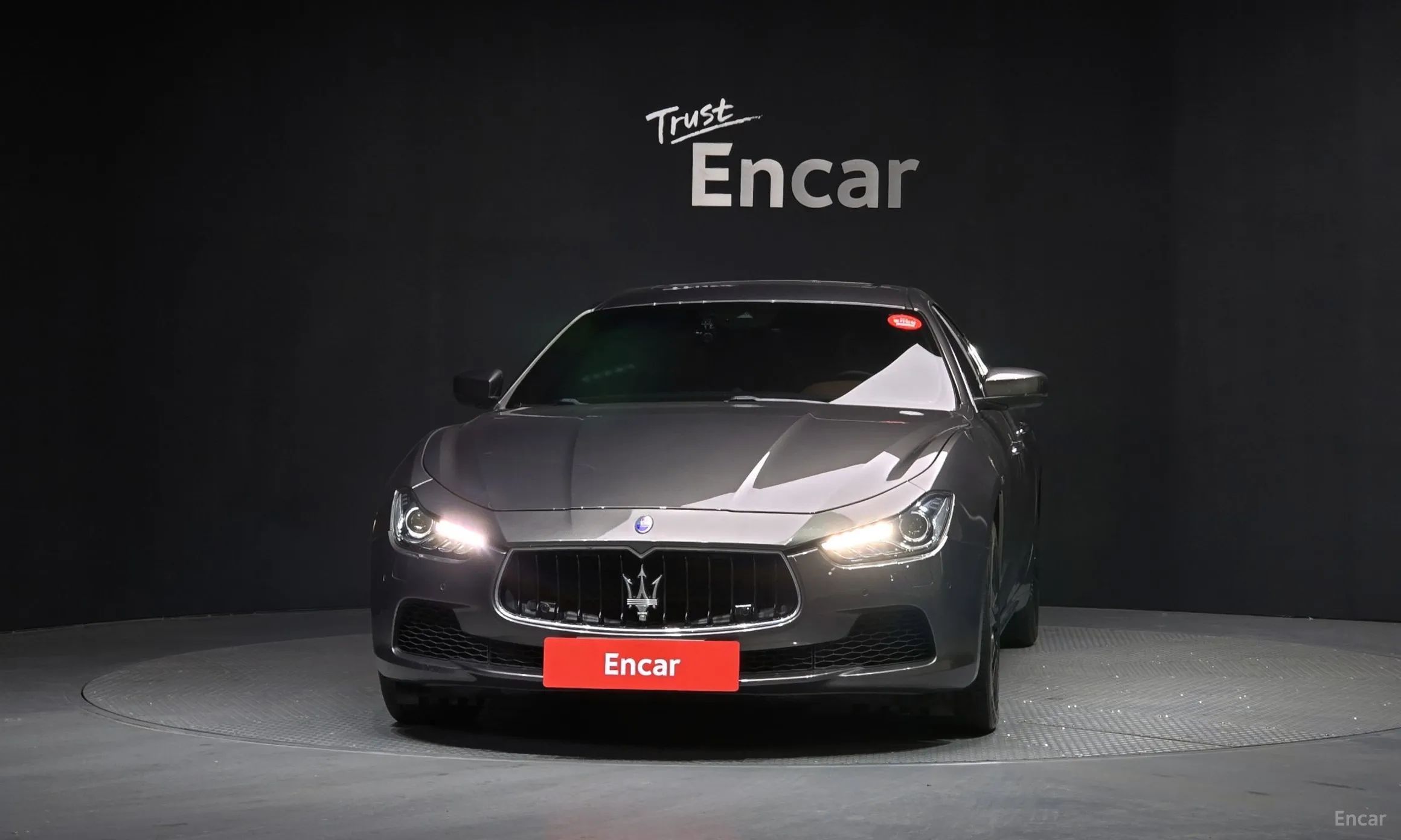 Maserati Ghibli превью 3