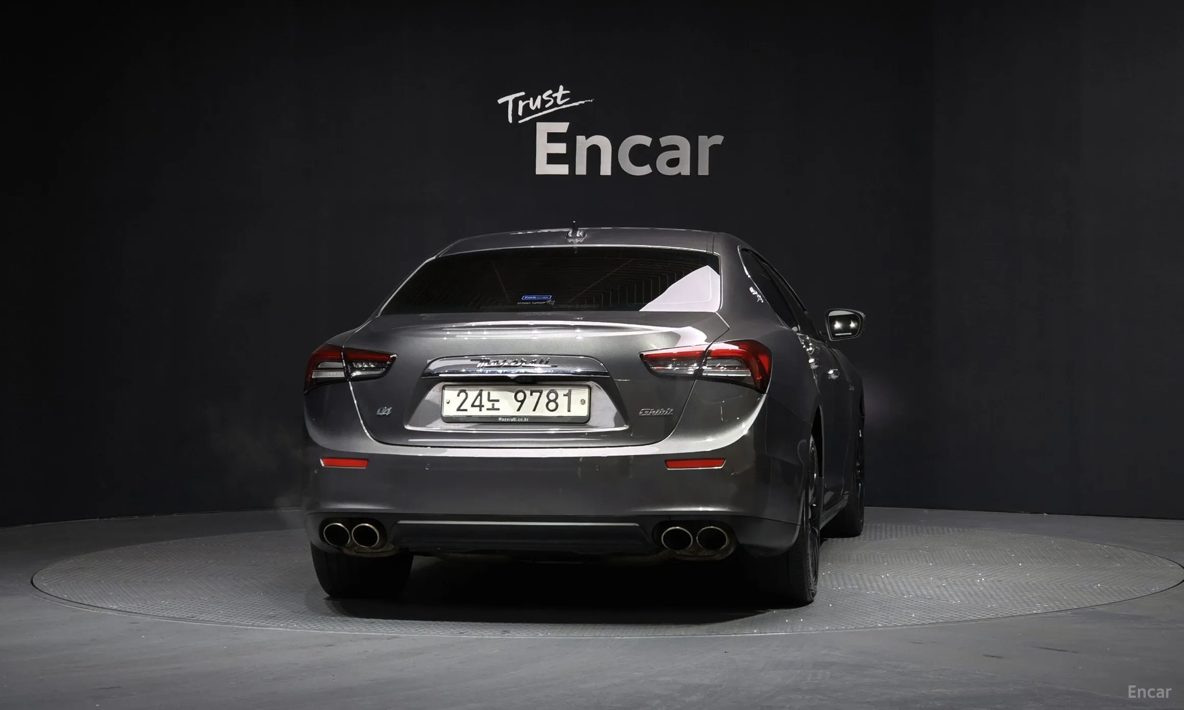 Maserati Ghibli превью 4