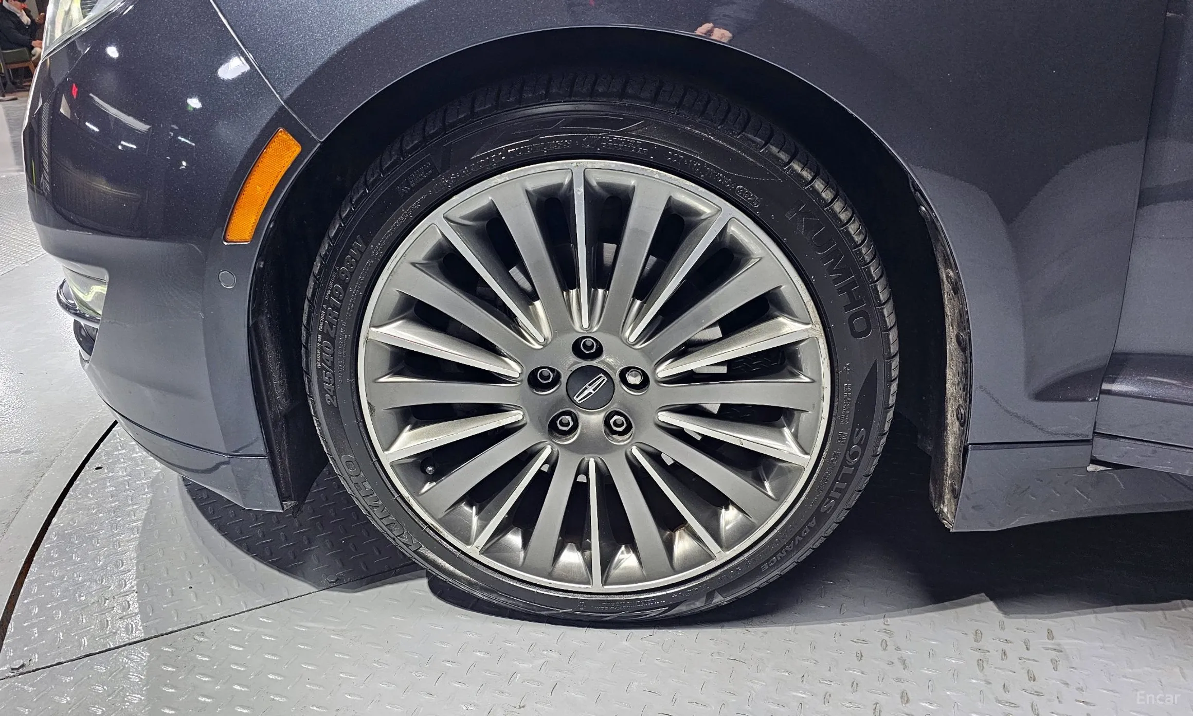 Lincoln New MKZ превью 5