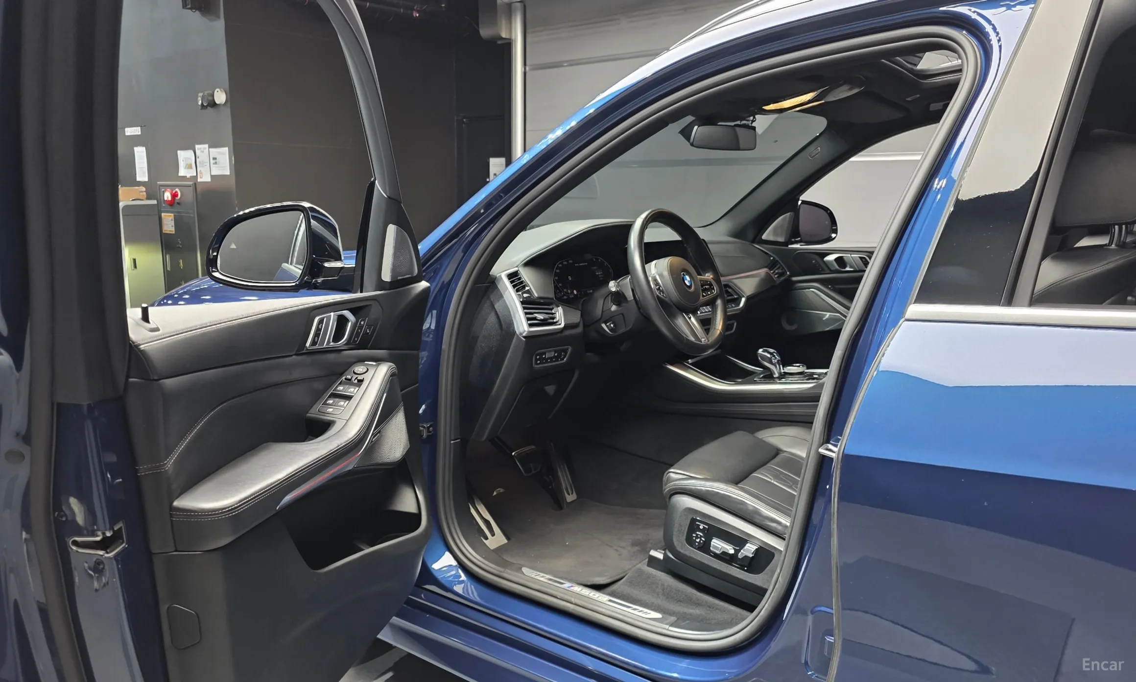 BMW X5 (G05) превью 11