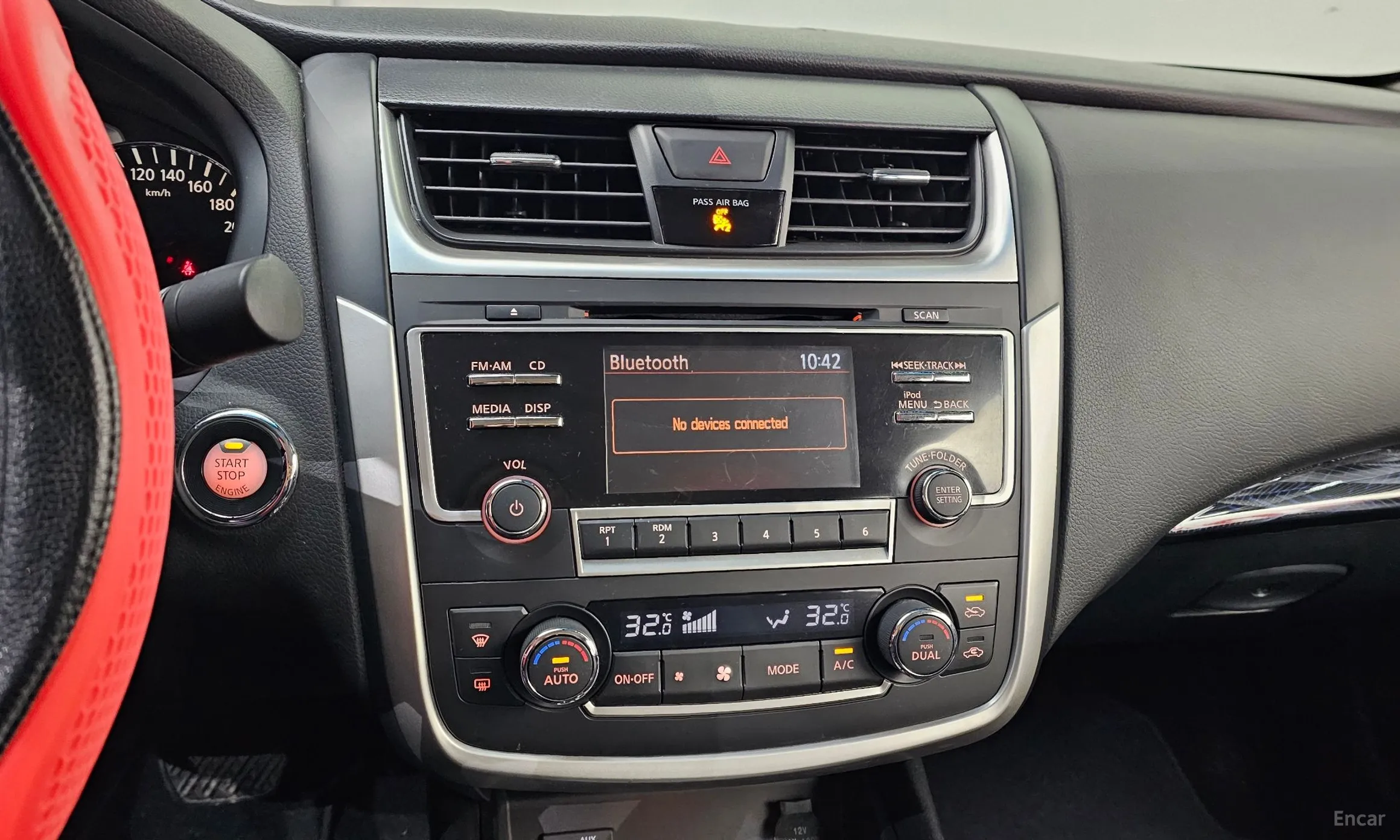 Nissan Altima превью 14