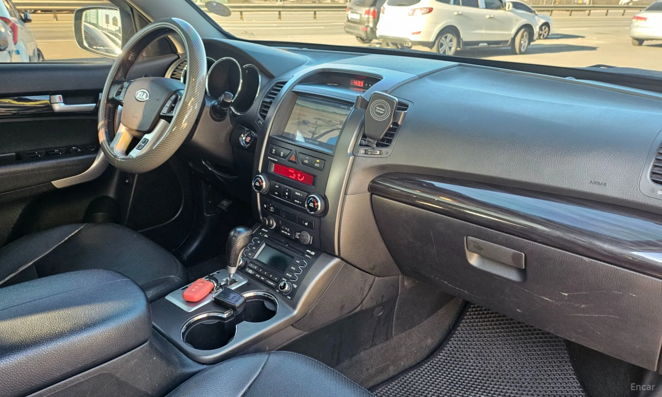 Kia Sorrento R превью 10