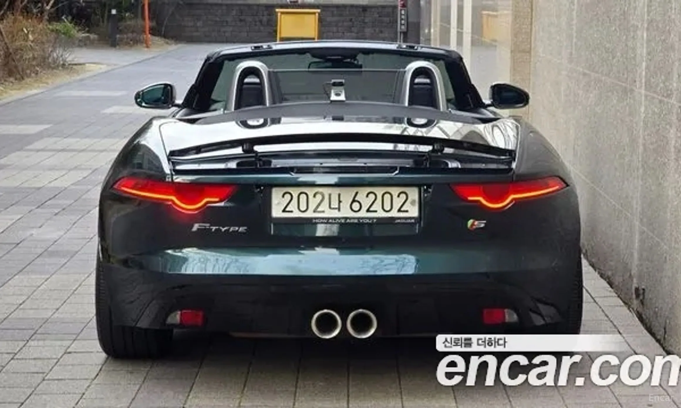 Jaguar F-TYPE превью 5