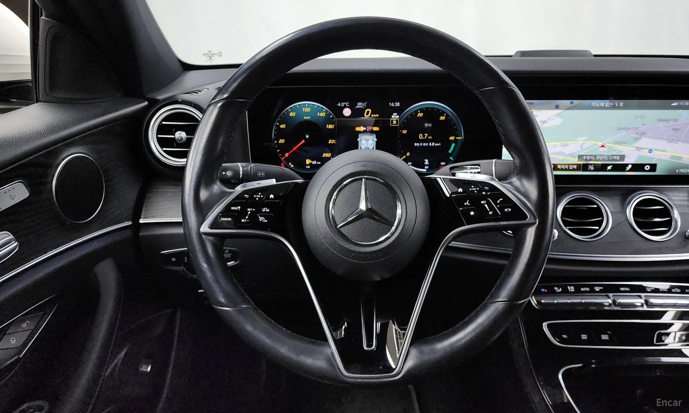 Mercedes Benz E-Class W213 превью 13