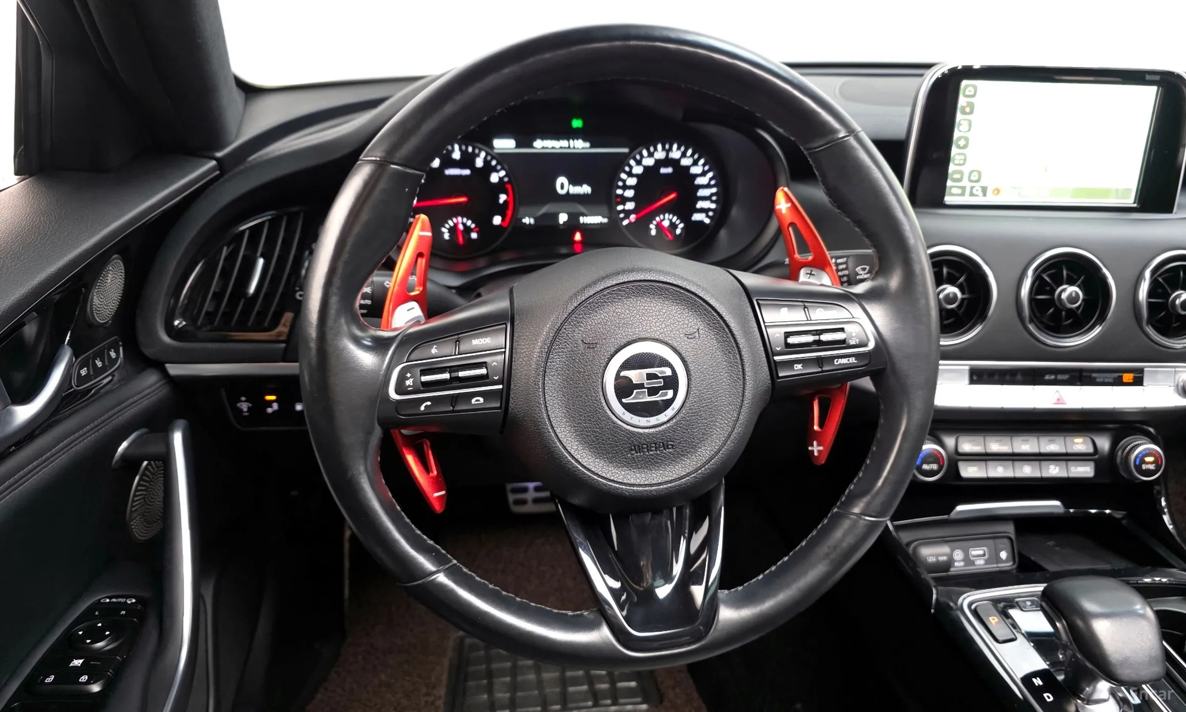 Kia Stinger превью 13