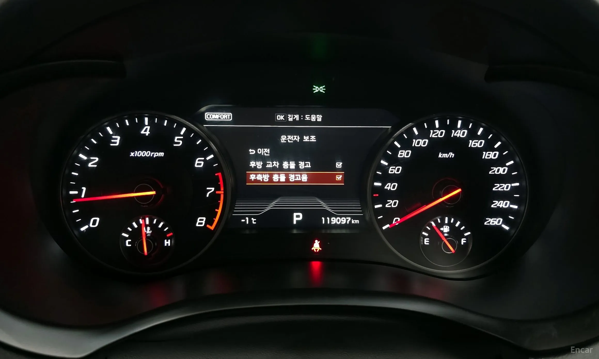 Kia Stinger превью 8