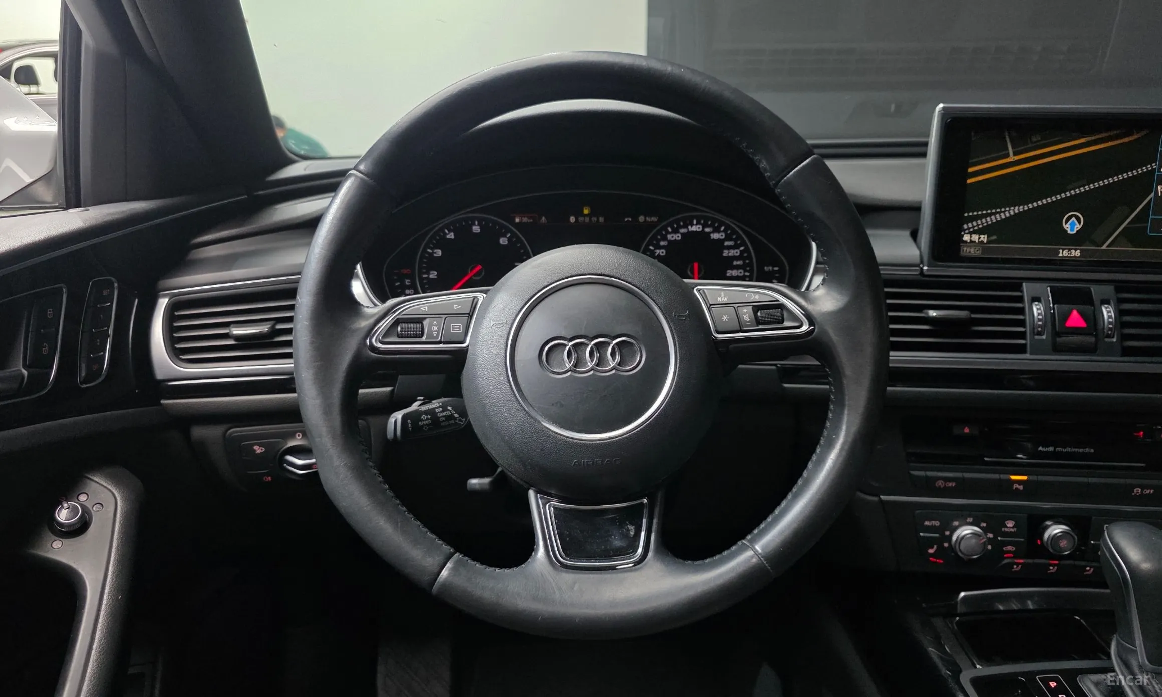 Audi New A6 превью 13