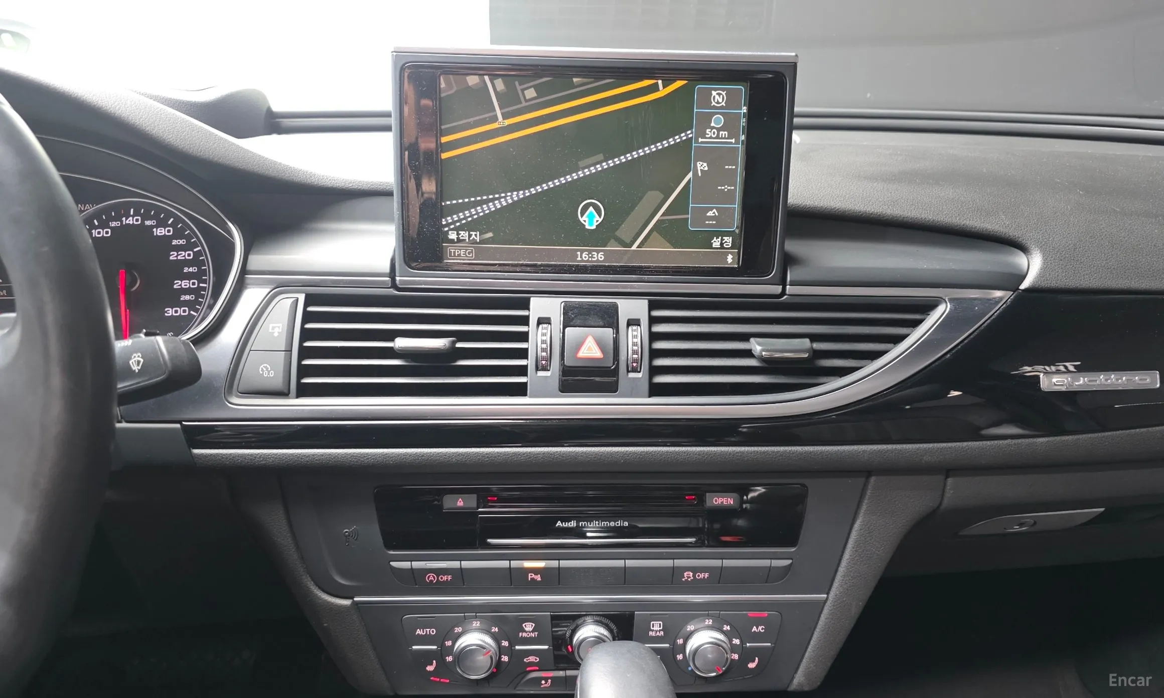 Audi New A6 превью 16