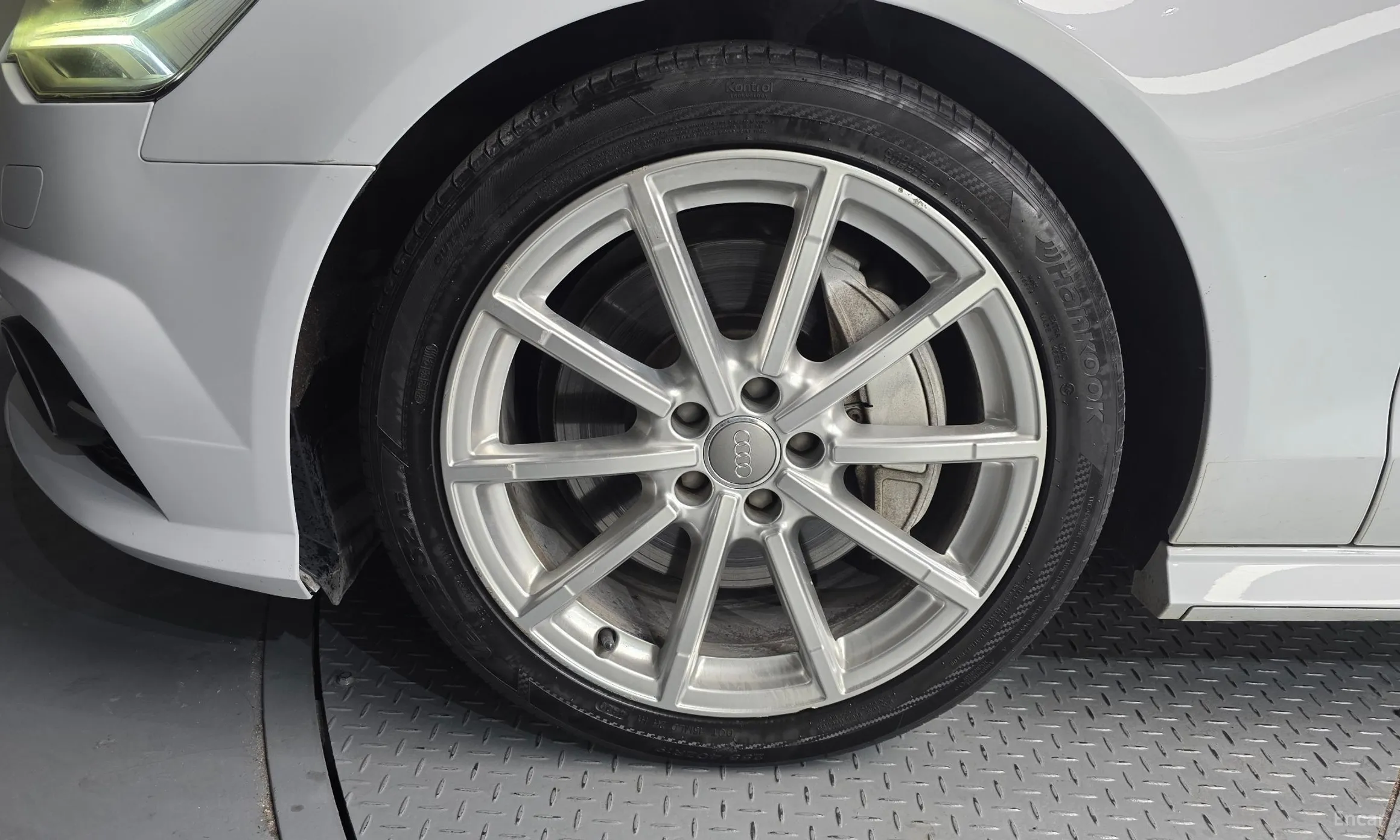 Audi New A6 превью 5