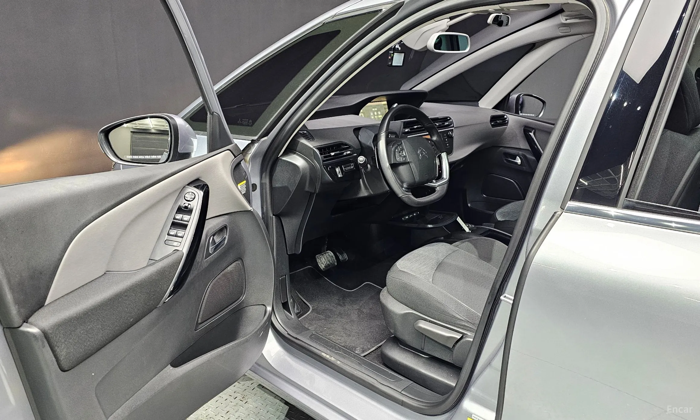 Citroën/DS C4 Picasso превью 11