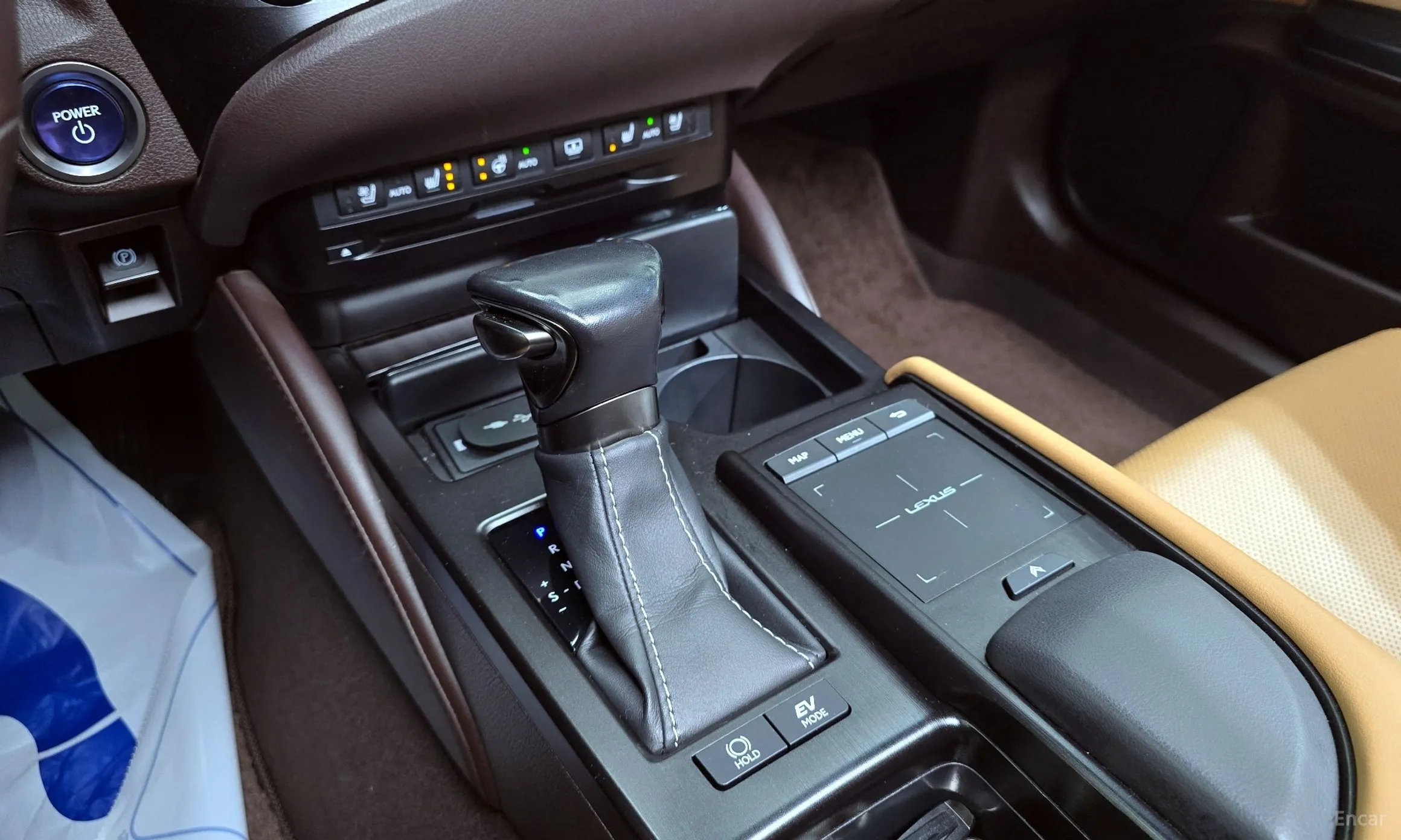 Lexus ES300h 7th Generation превью 9