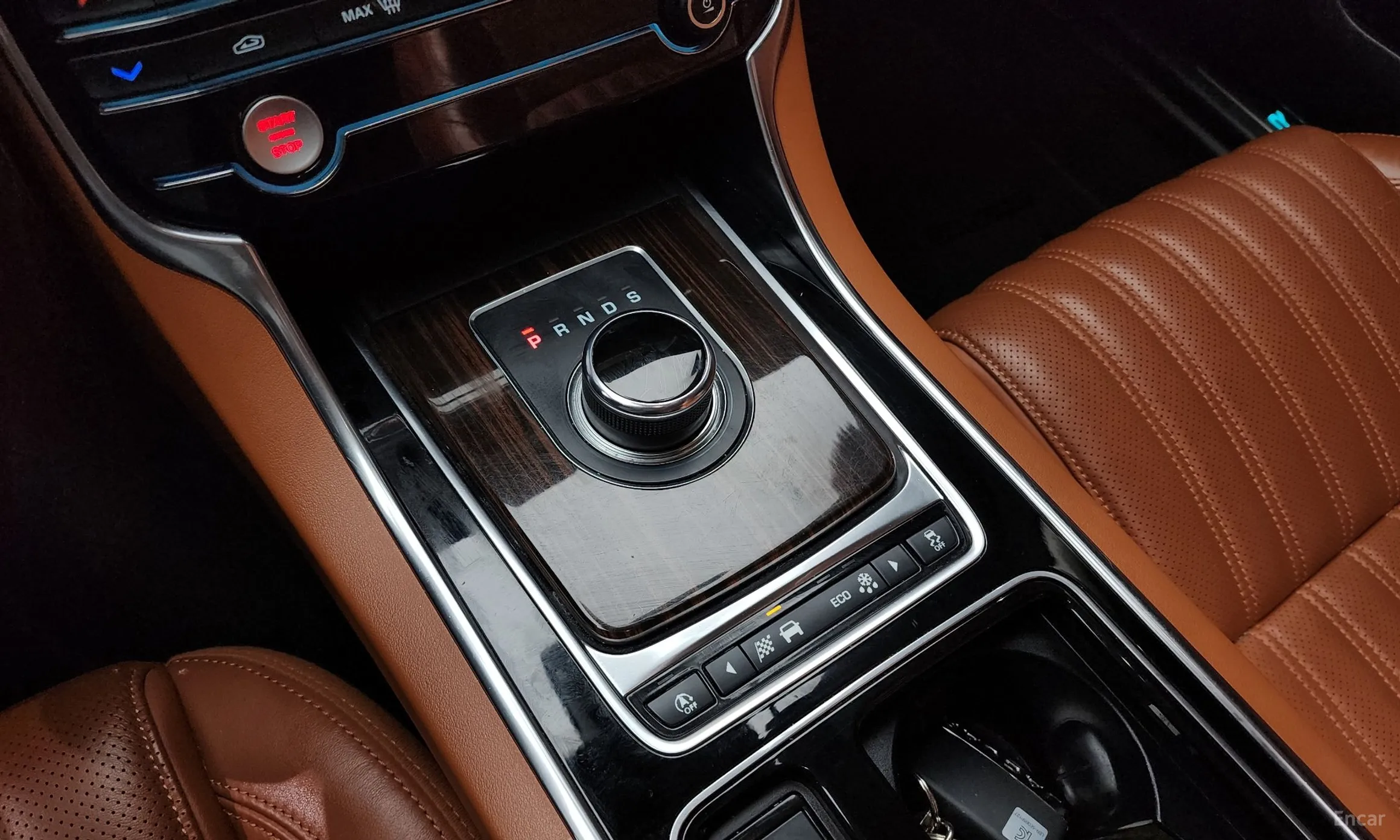 Jaguar XF (x260) превью 9