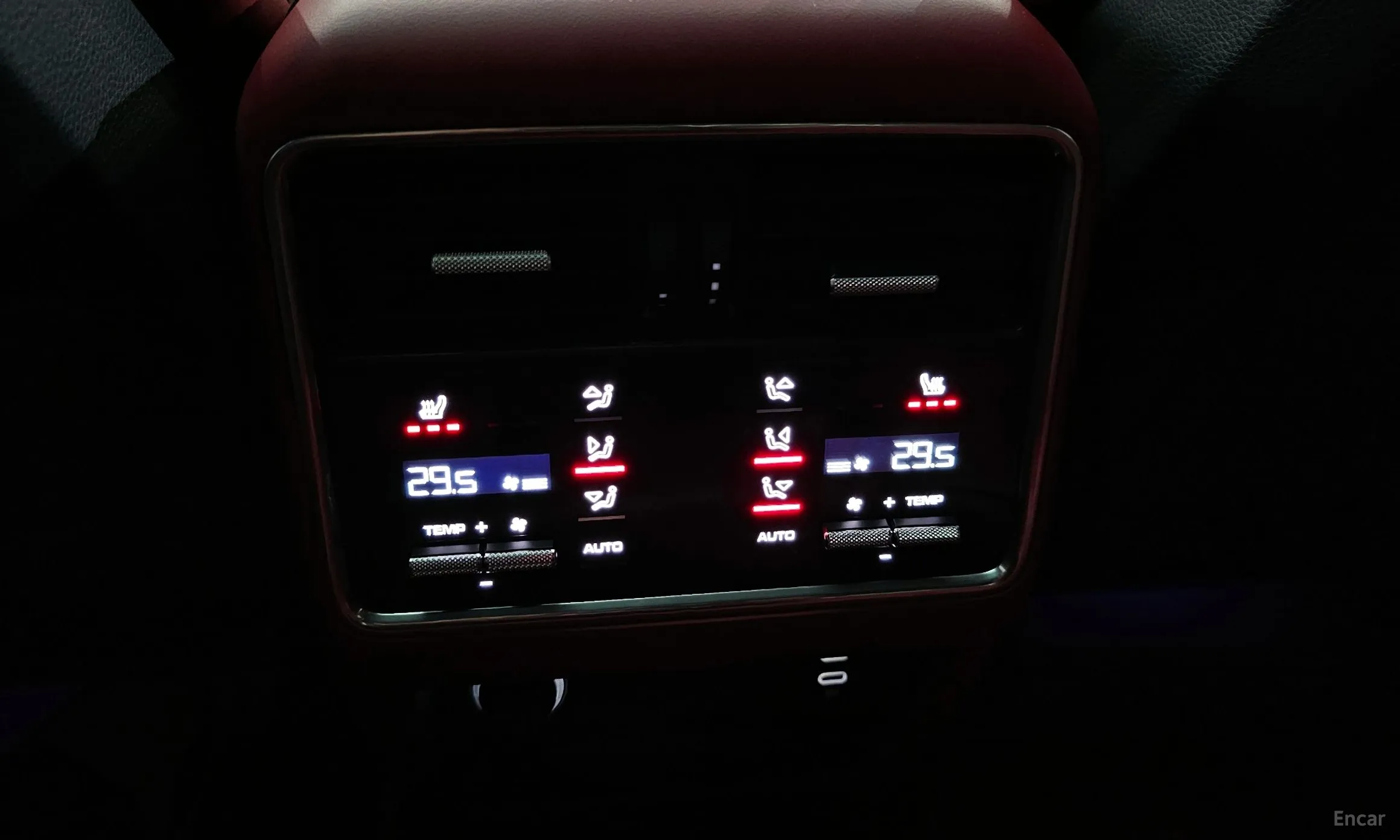 Porsche Cayenne (PO536) превью 17