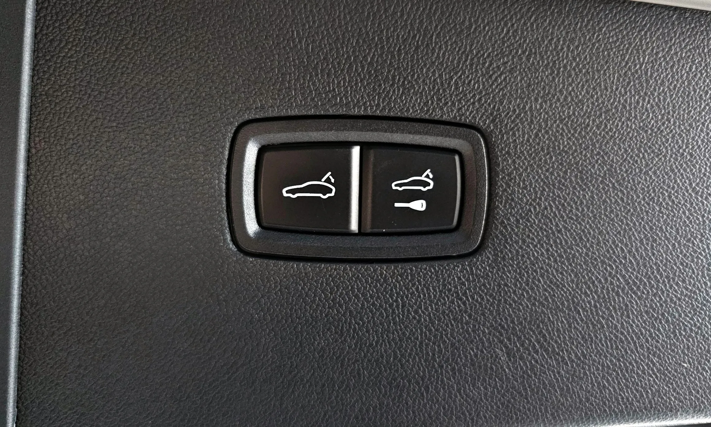 Porsche Cayenne (PO536) превью 20