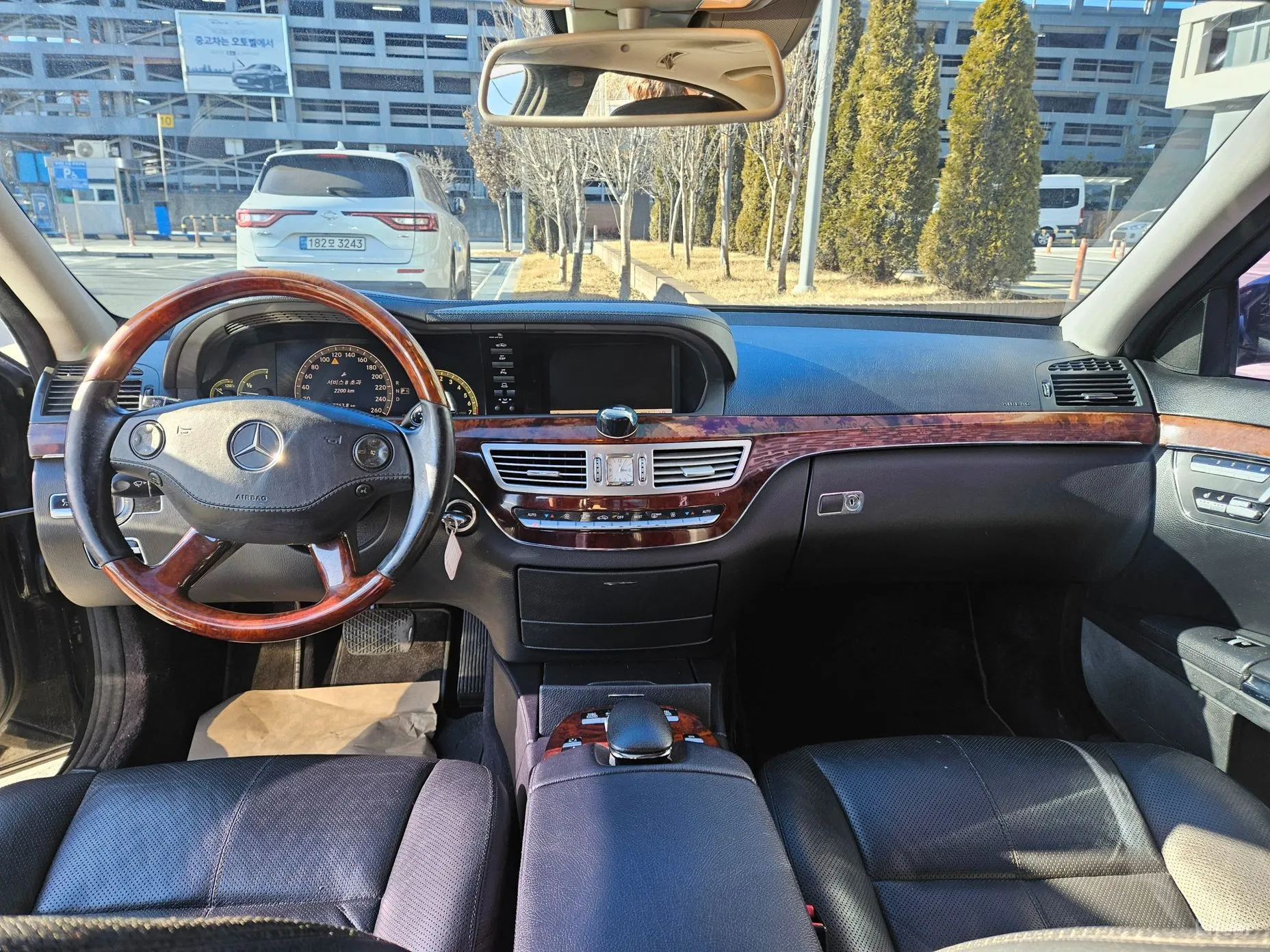 Mercedes Benz S-Class W221 превью 7