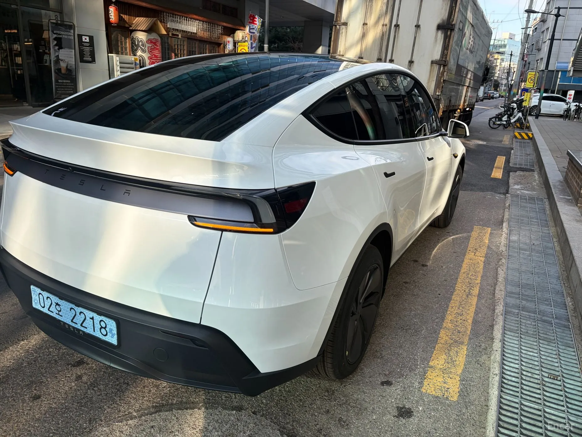 Tesla Model Y превью 4